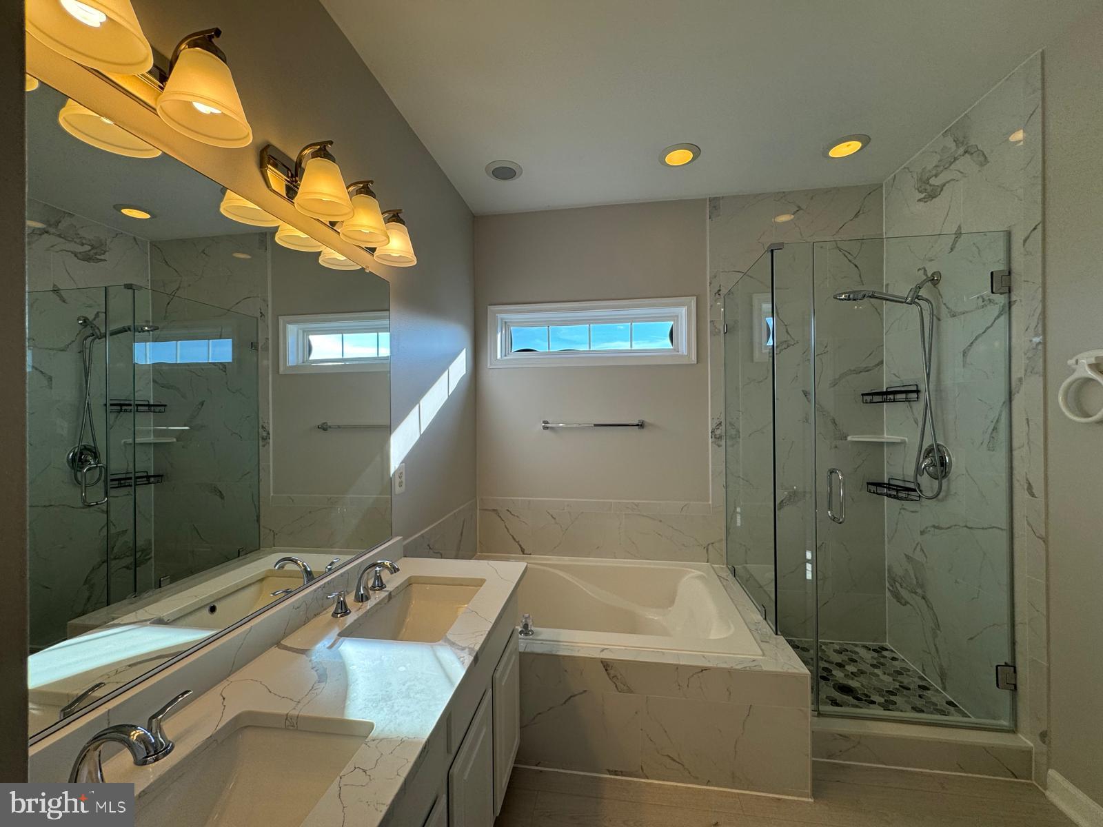 BRAMBLETON LANDBAY 2 - Residential