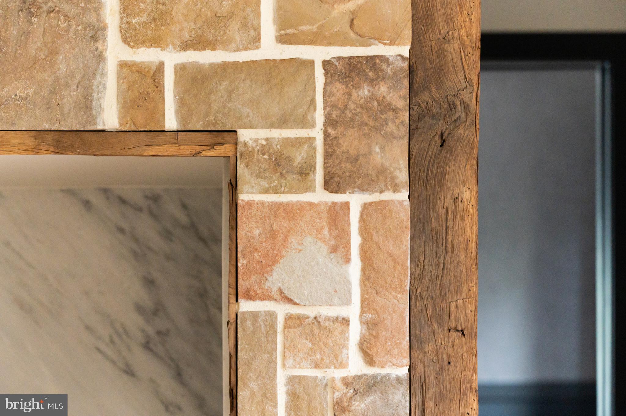 COUNTRY CLUB HILLS - Residential