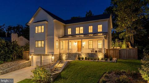 4283 38TH STREET N ARLINGTON VA 22207