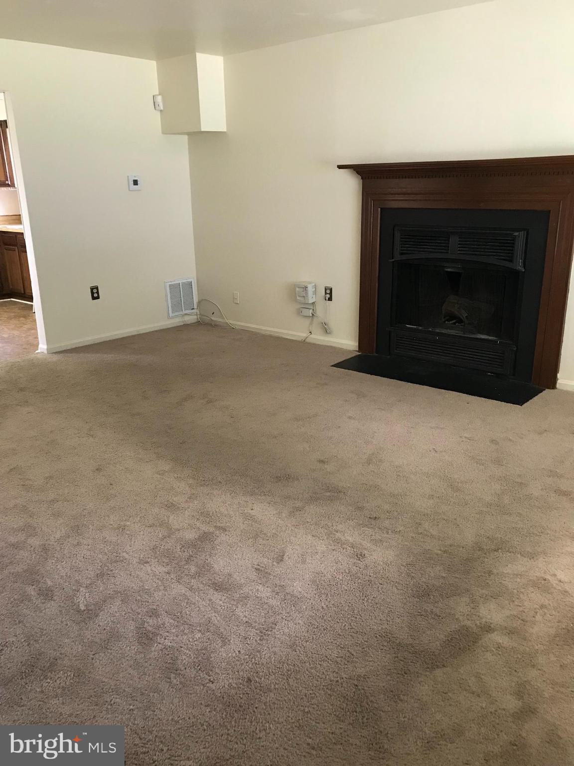 COBBLERS WOODS - Residential Lease