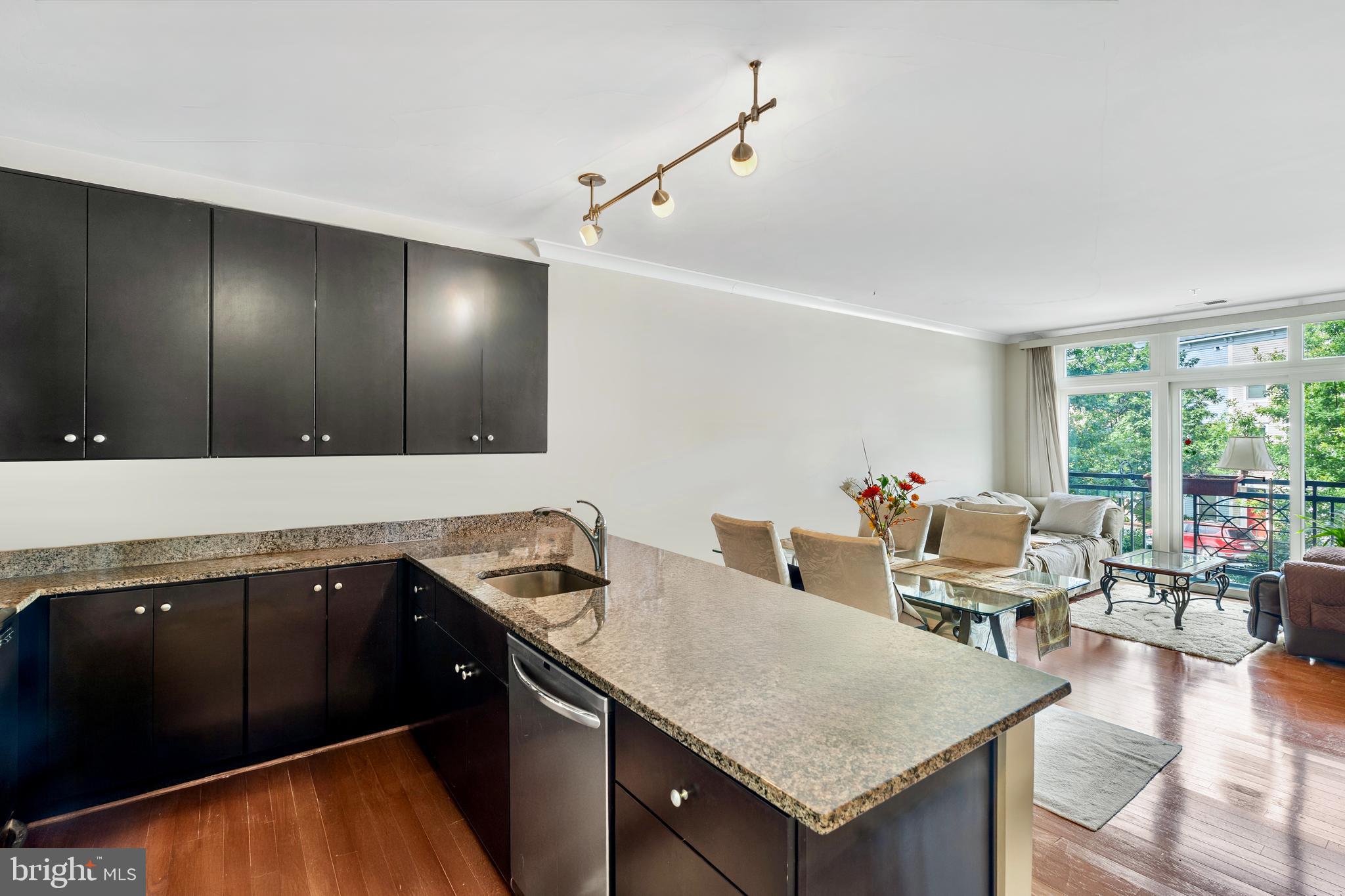 915 N PATRICK STREET 206