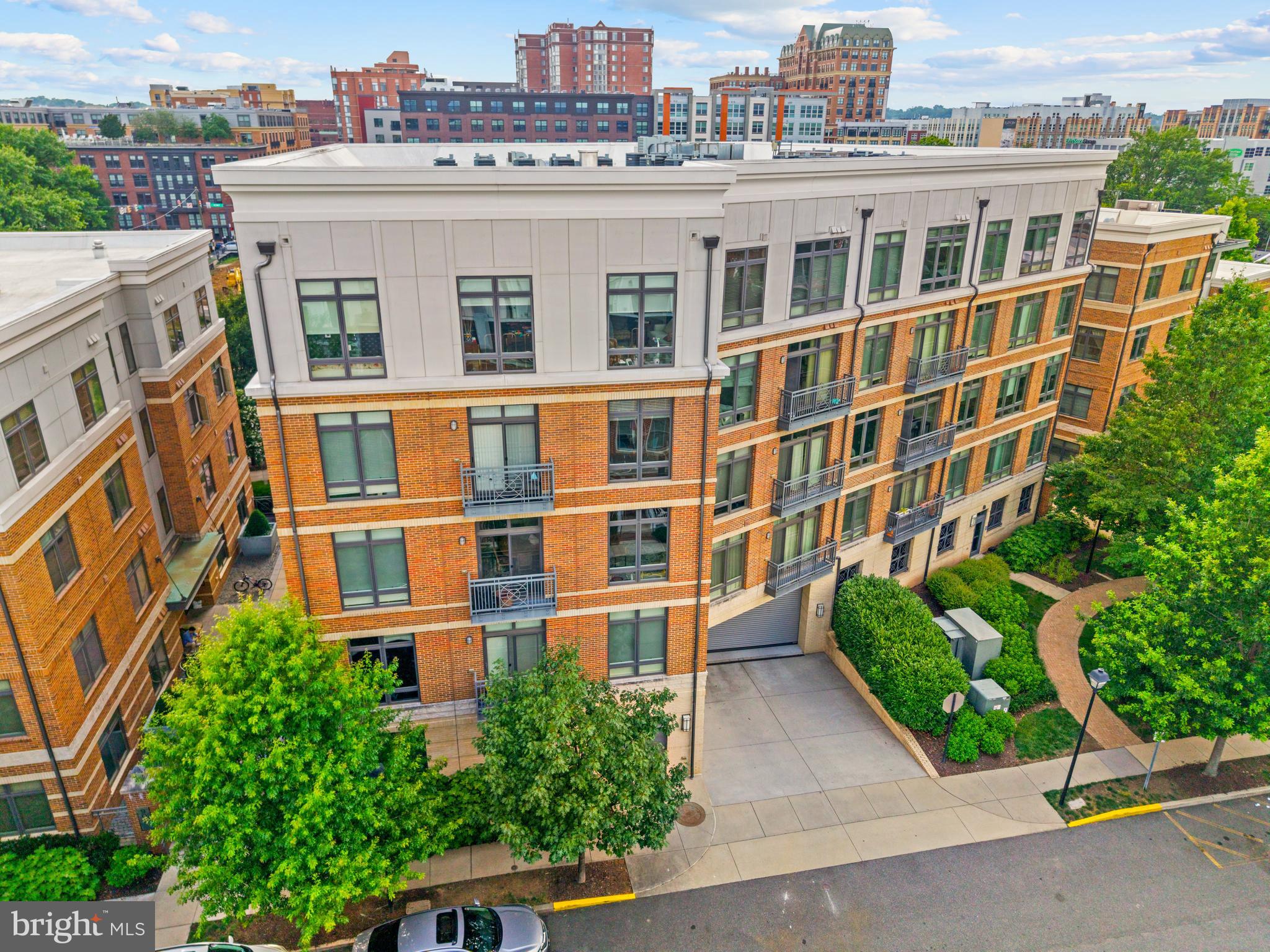 915 N PATRICK STREET 206