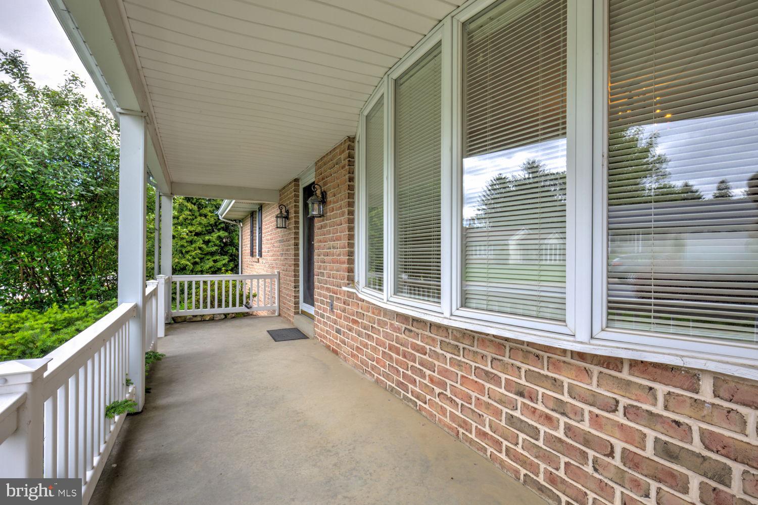 NEW HOLLAND BOROUGH - Residential