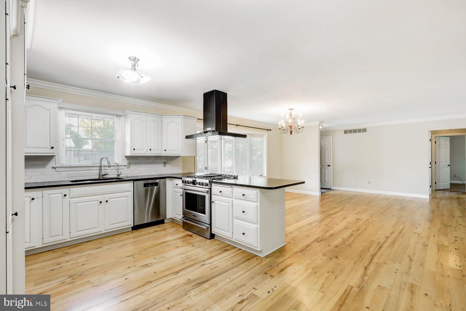 NEW HOLLAND BOROUGH - Residential