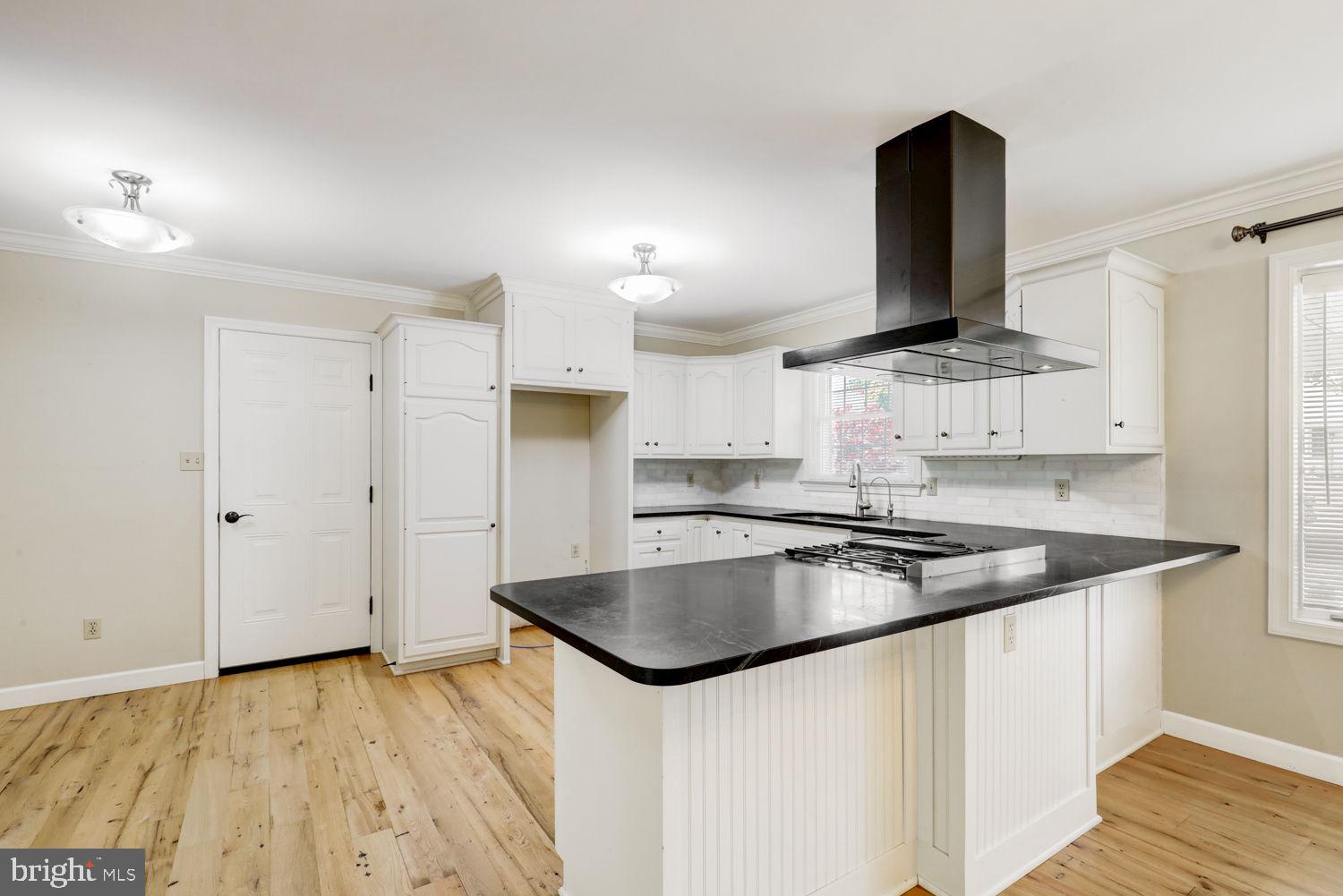 NEW HOLLAND BOROUGH - Residential
