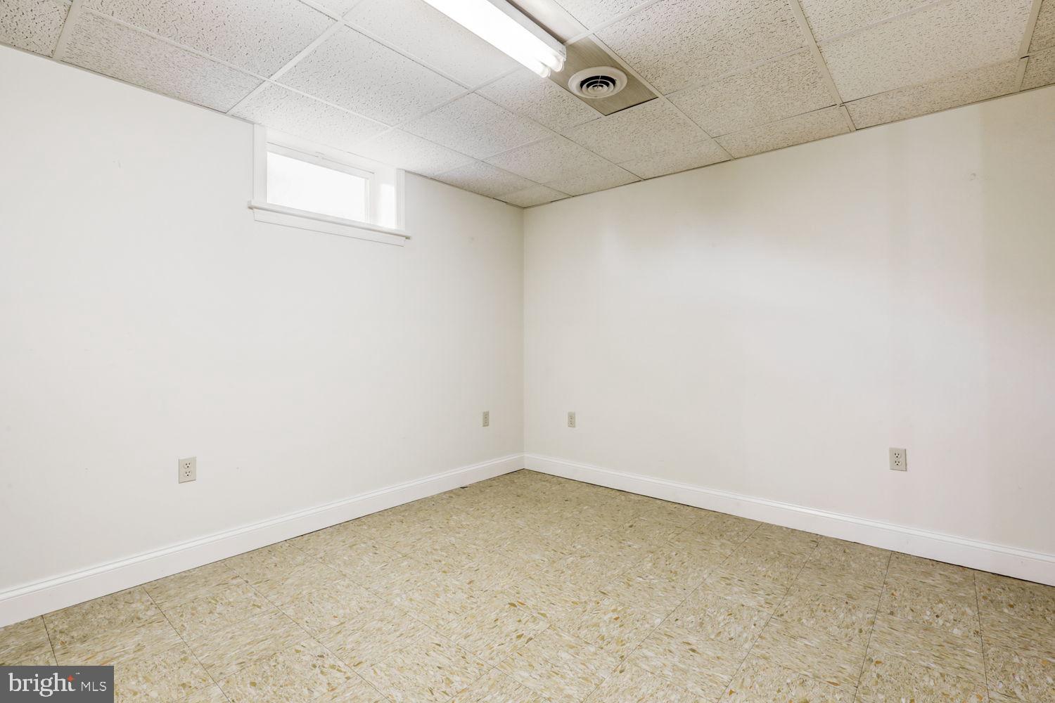 NEW HOLLAND BOROUGH - Residential