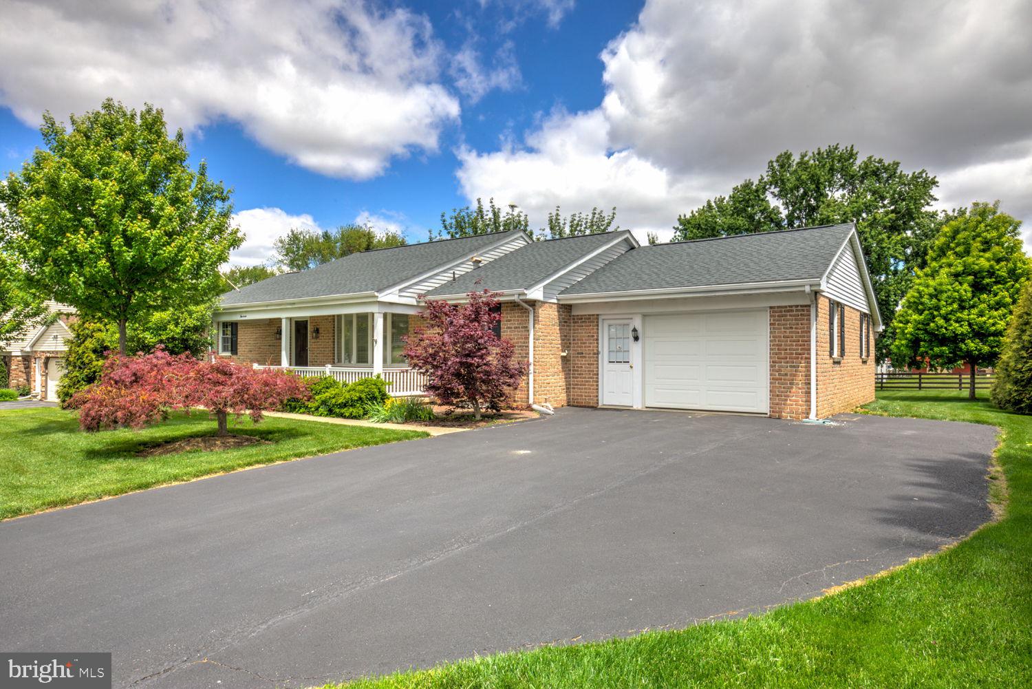 NEW HOLLAND BOROUGH - Residential