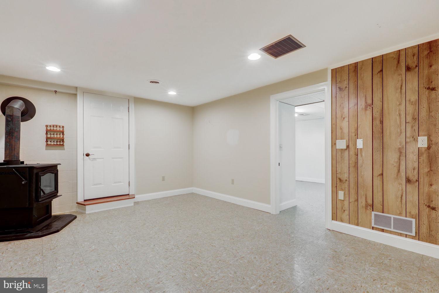 NEW HOLLAND BOROUGH - Residential