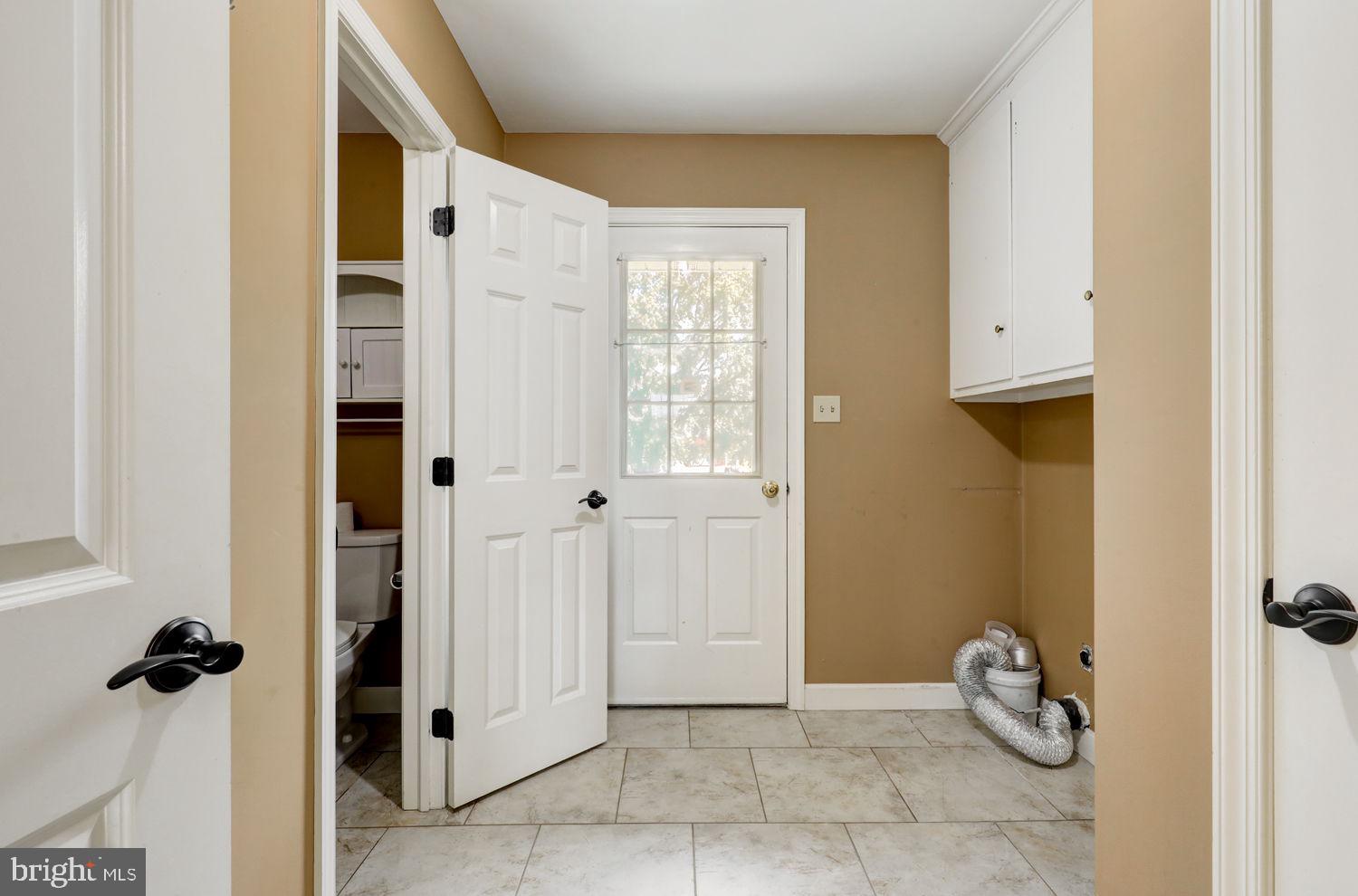 NEW HOLLAND BOROUGH - Residential
