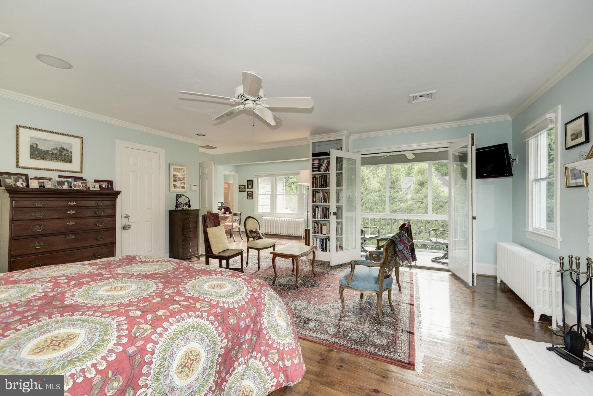 CHEVY CHASE VILLAGE - Residential