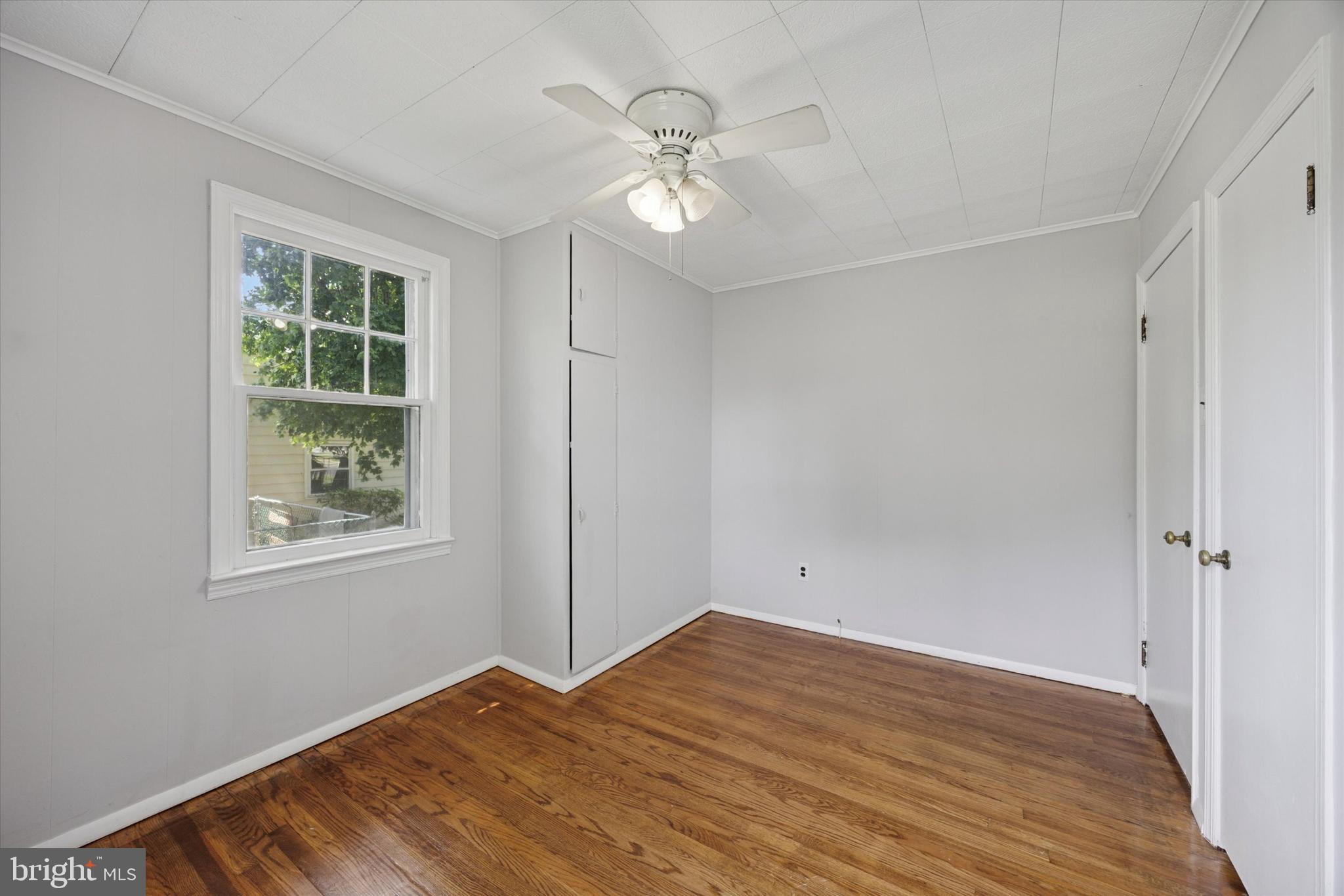 ELDRIDGE PARK - Residential Lease