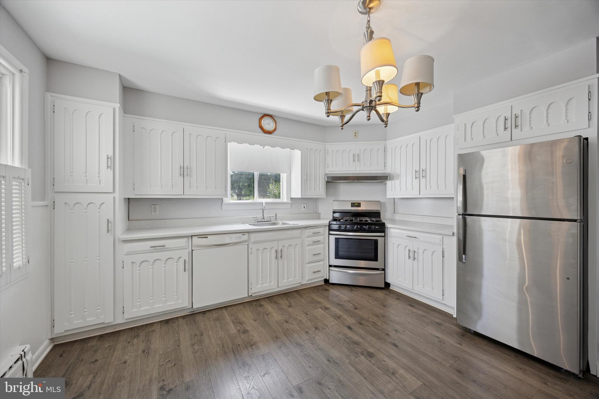 ELDRIDGE PARK - Residential Lease