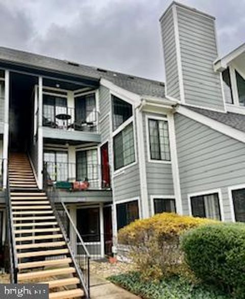 6000 ELLESMERE COURT B ALEXANDRIA VA 22315