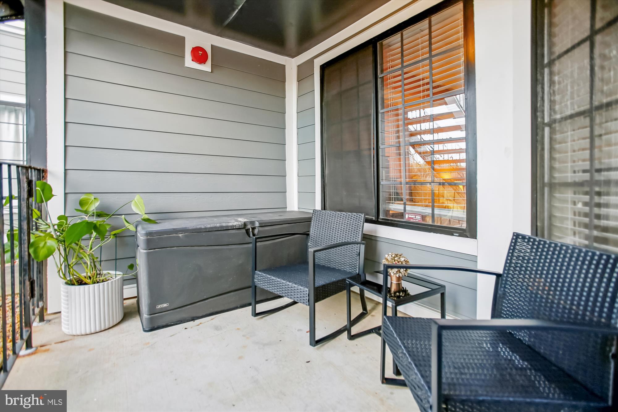 TIERS AT MANCHESTER LAKE - Residential