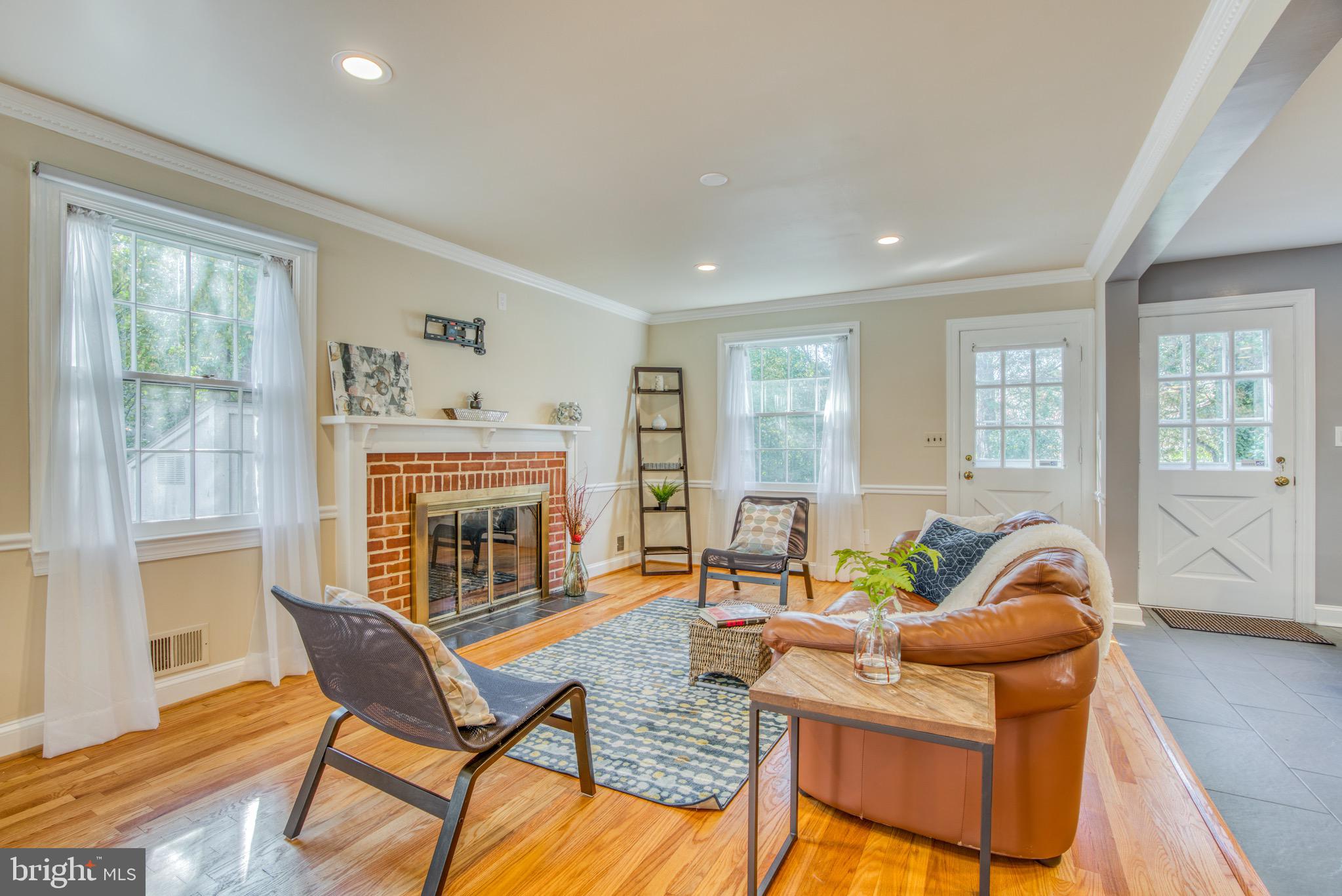 HOMELAND HISTORIC DISTRICT - Residential Lease