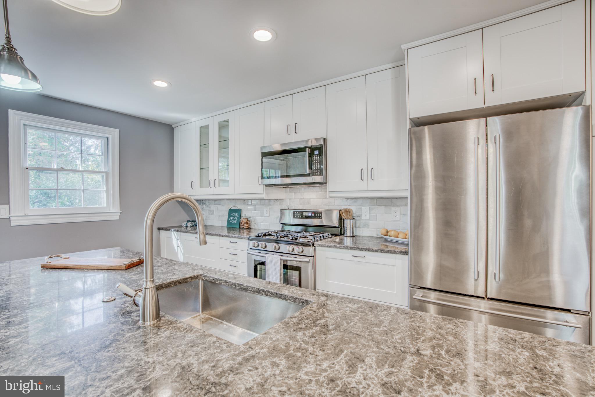 HOMELAND HISTORIC DISTRICT - Residential Lease