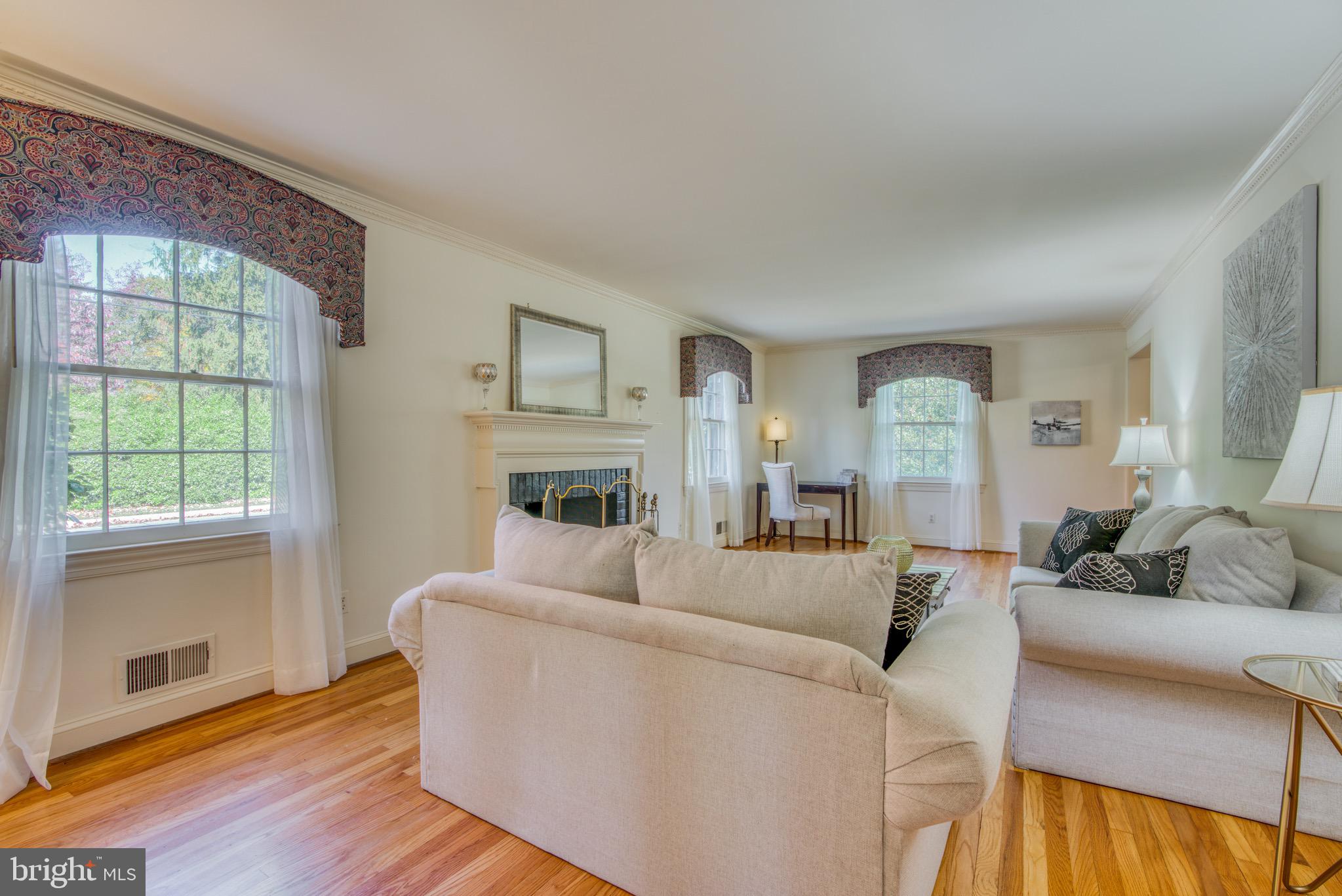 HOMELAND HISTORIC DISTRICT - Residential Lease