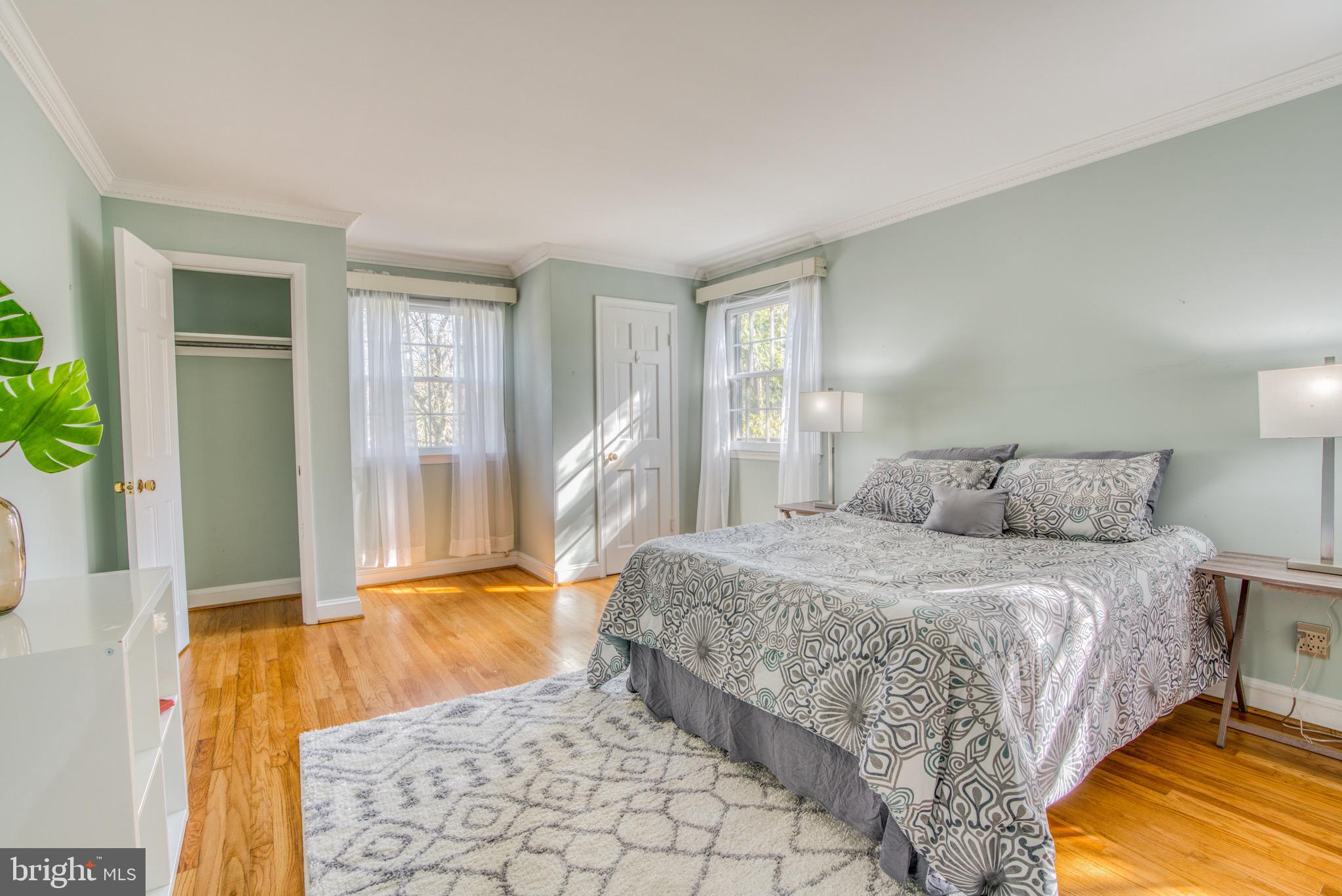 HOMELAND HISTORIC DISTRICT - Residential Lease