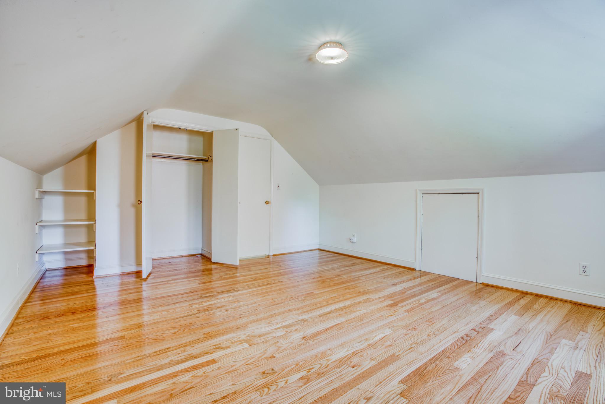 HOMELAND HISTORIC DISTRICT - Residential Lease