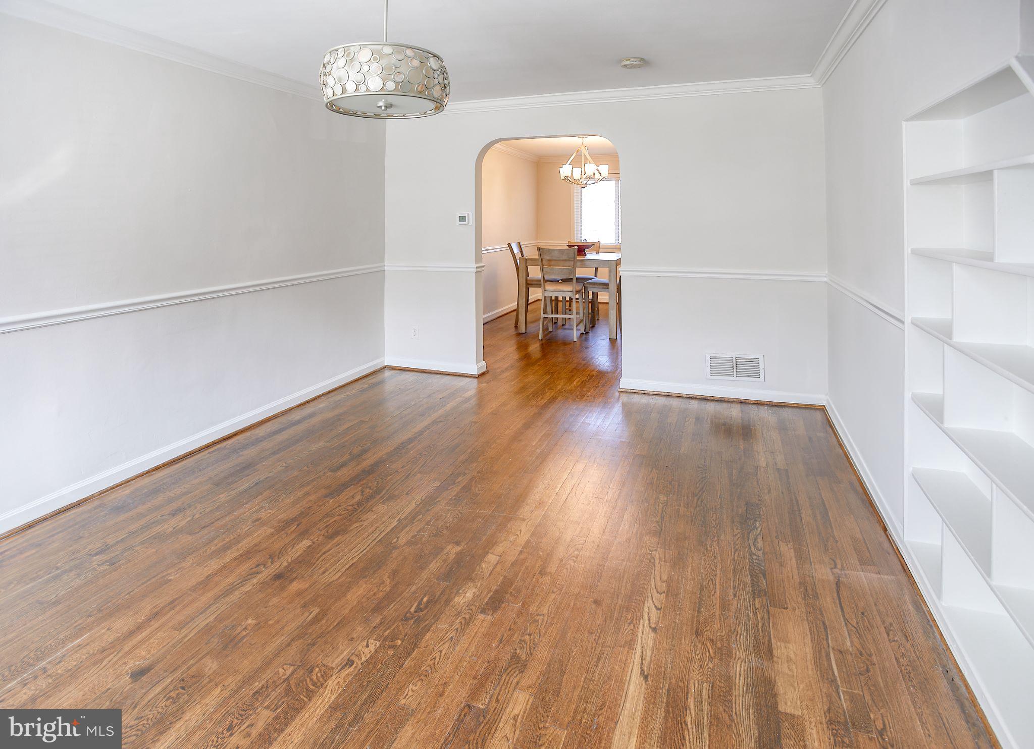 WEST HILLS - Residential