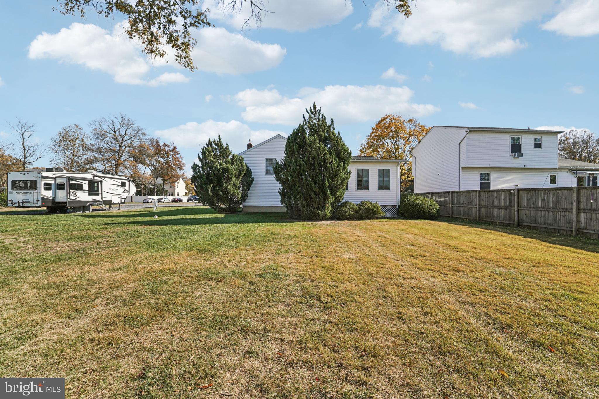 GRANDE VIEW PARK - Residential