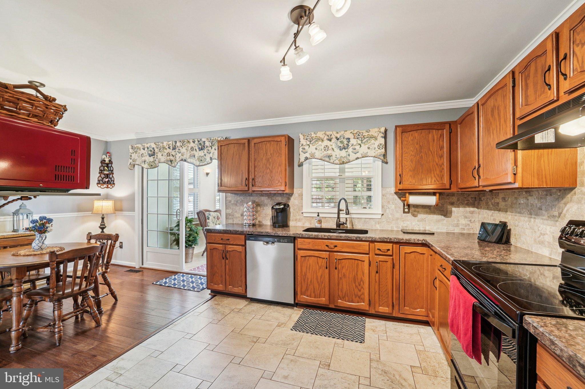 GRANDE VIEW PARK - Residential