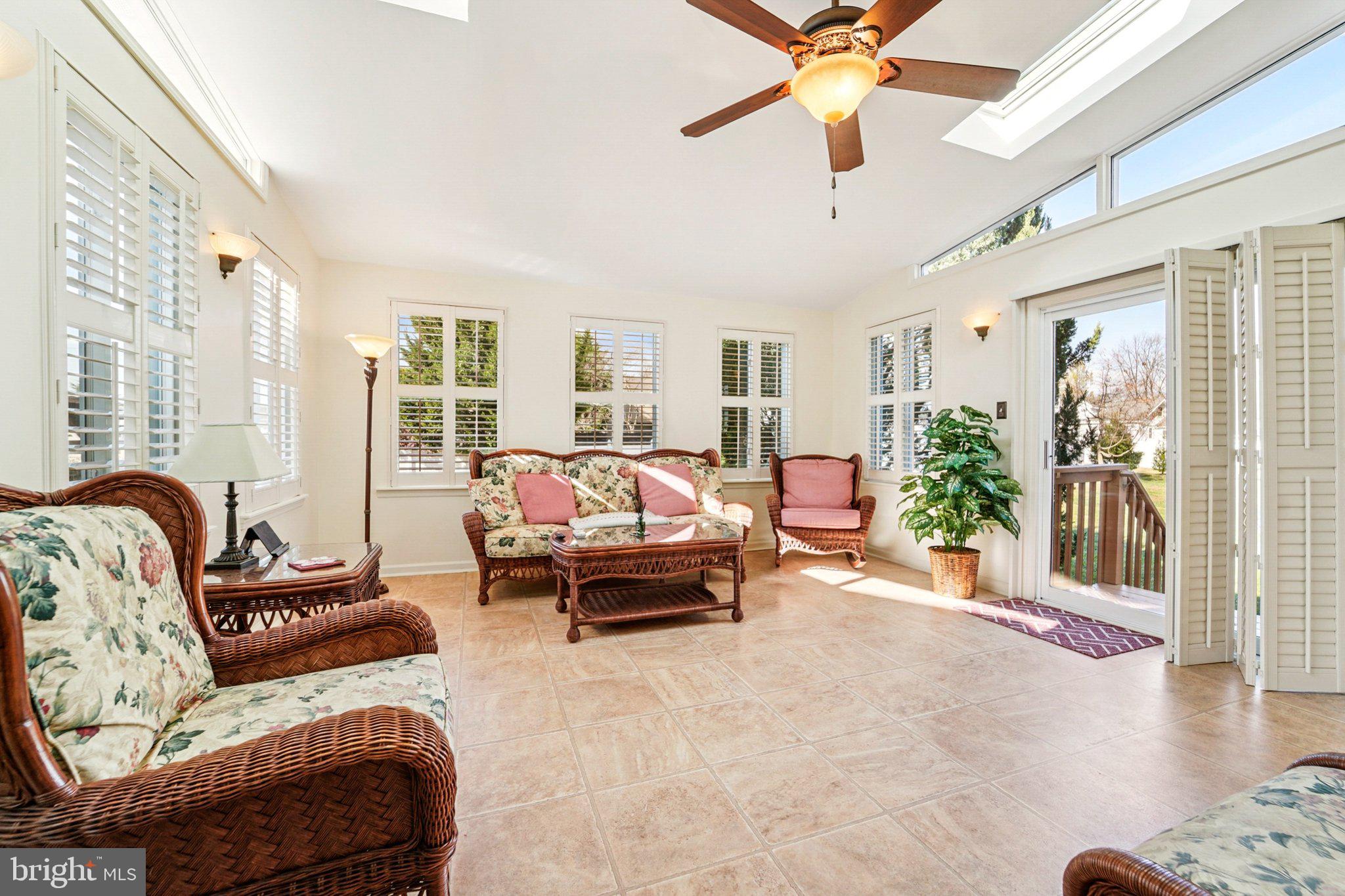 GRANDE VIEW PARK - Residential