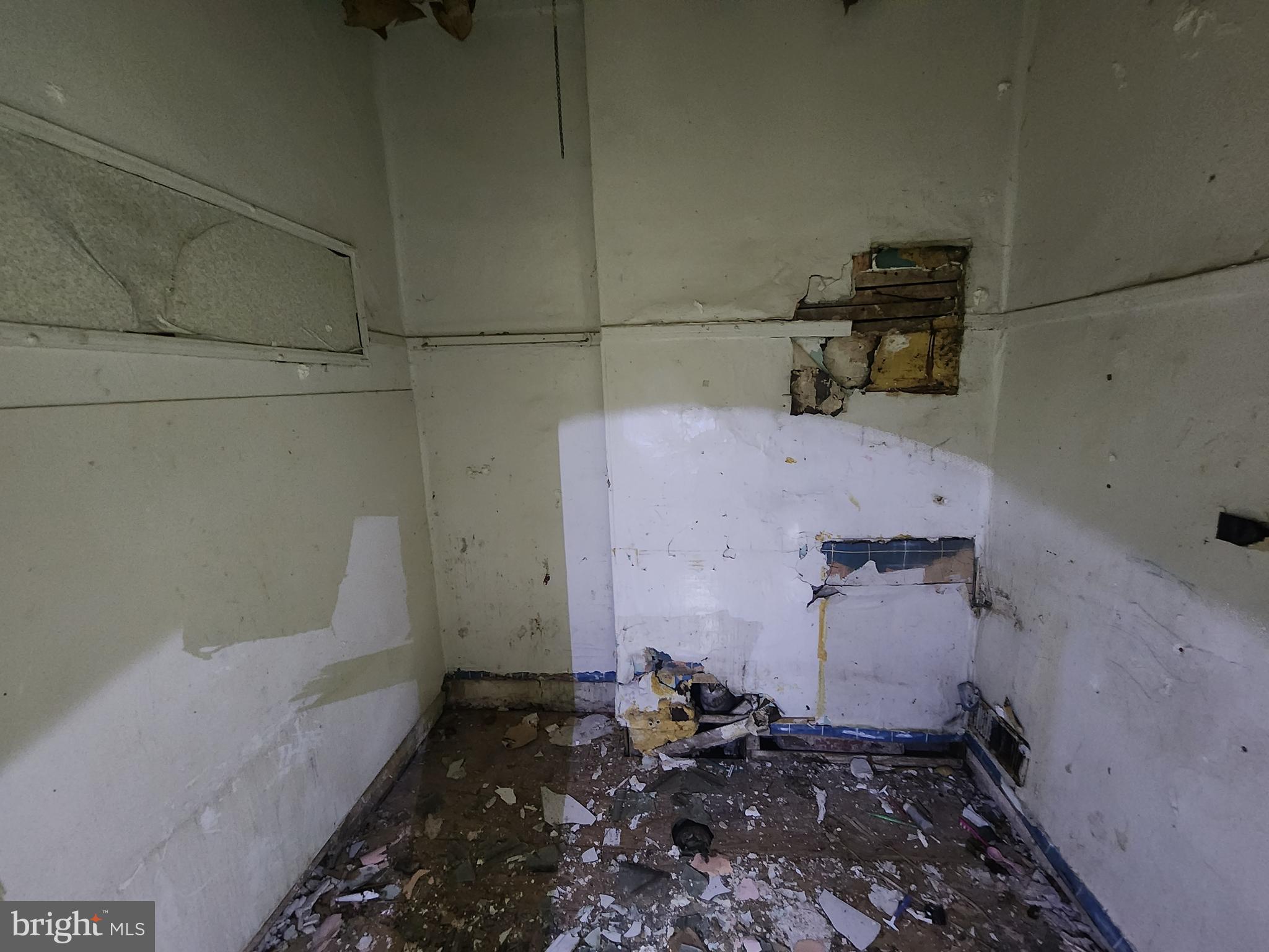 FRANKLINTOWN ROAD - Residential