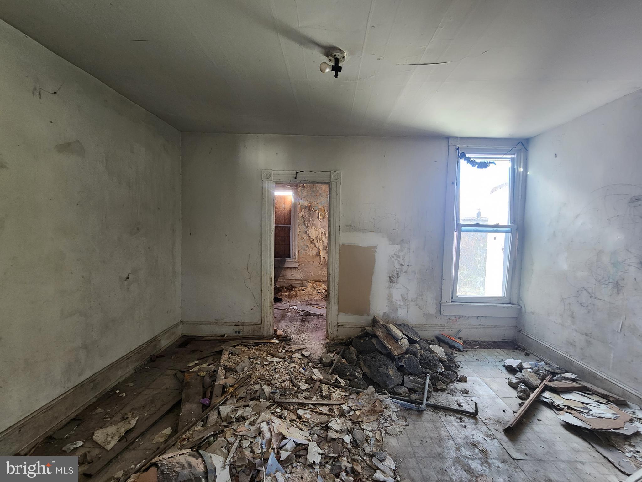 FRANKLINTOWN ROAD - Residential