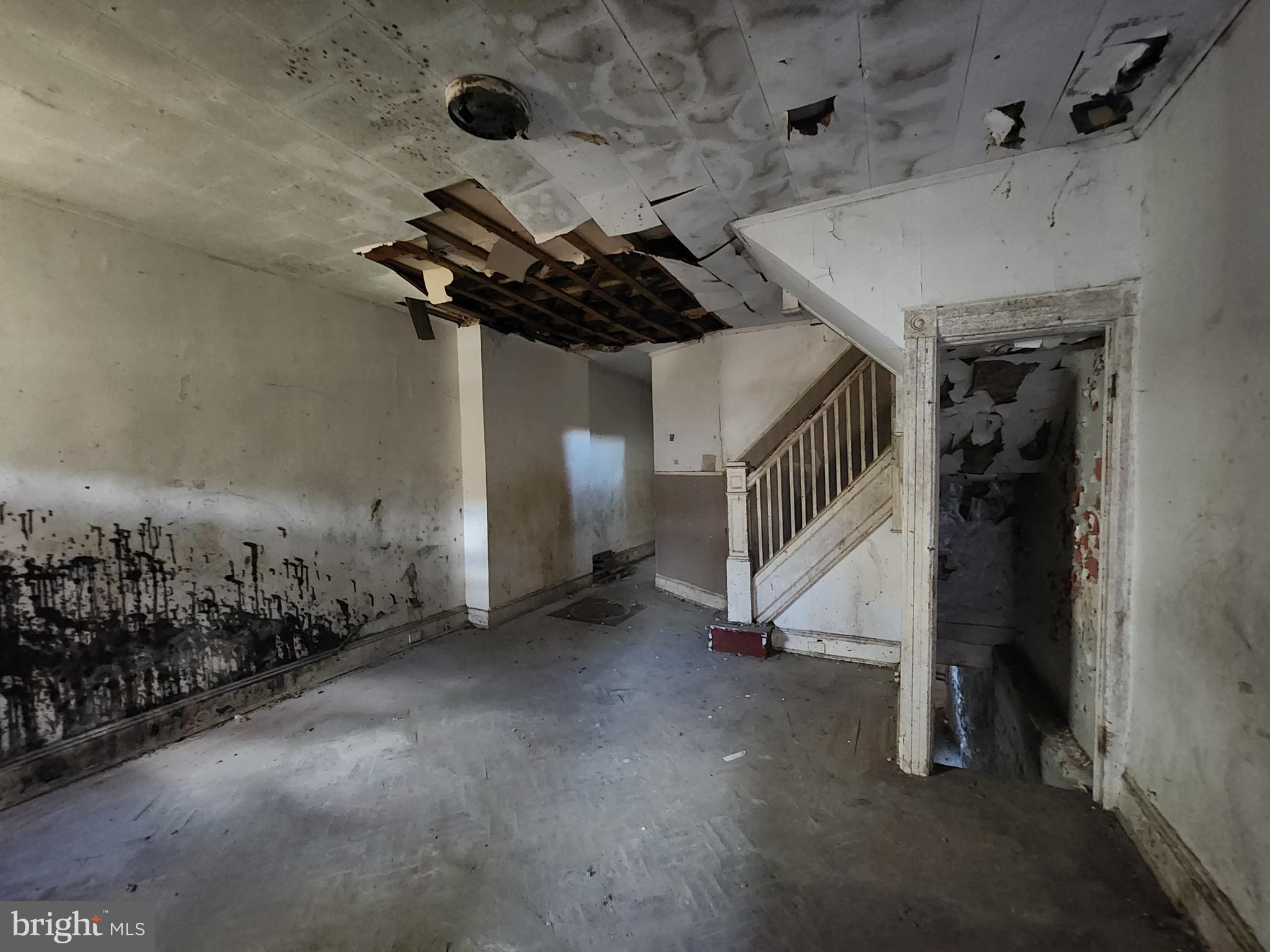 FRANKLINTOWN ROAD - Residential