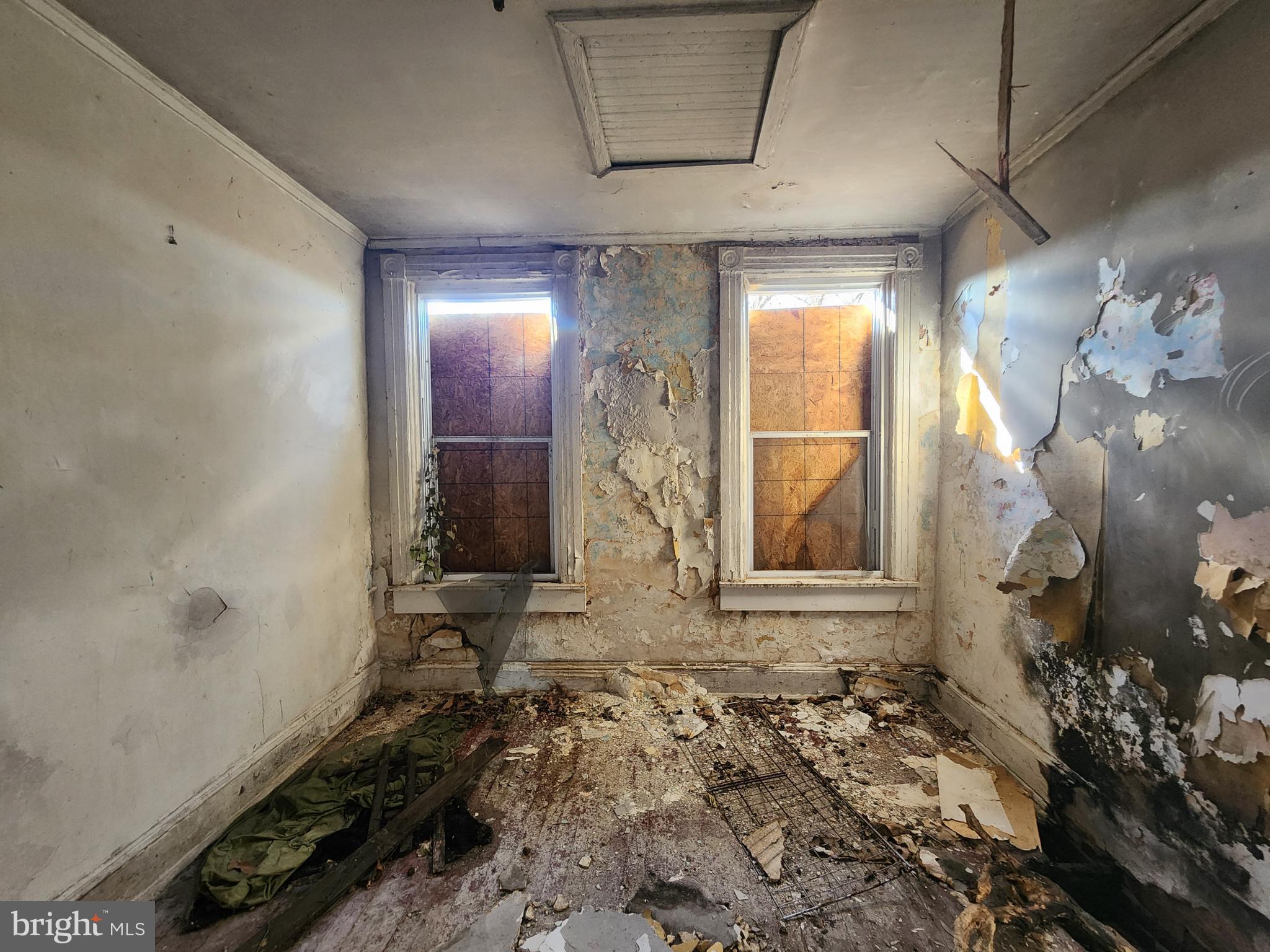 FRANKLINTOWN ROAD - Residential