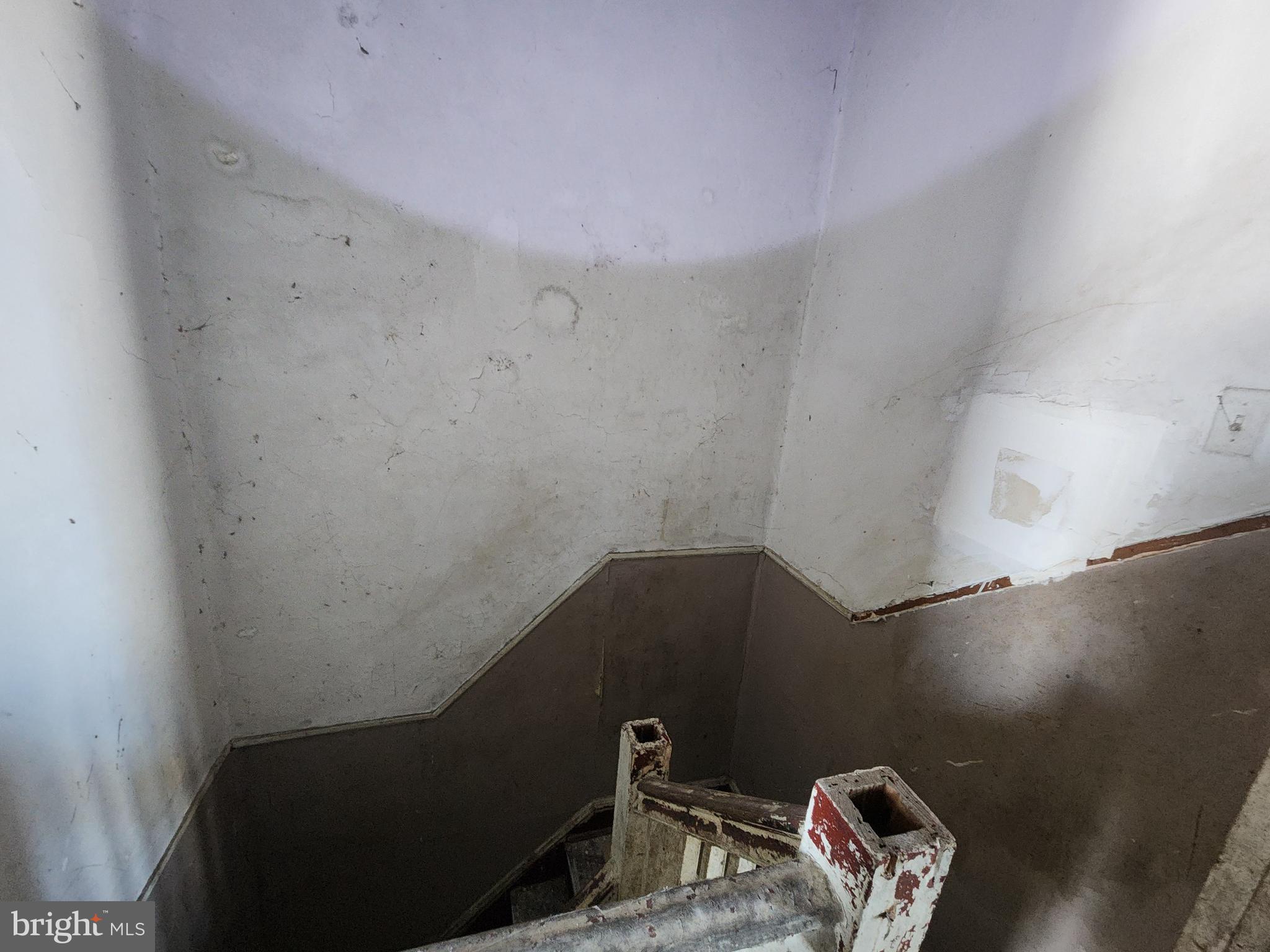 FRANKLINTOWN ROAD - Residential