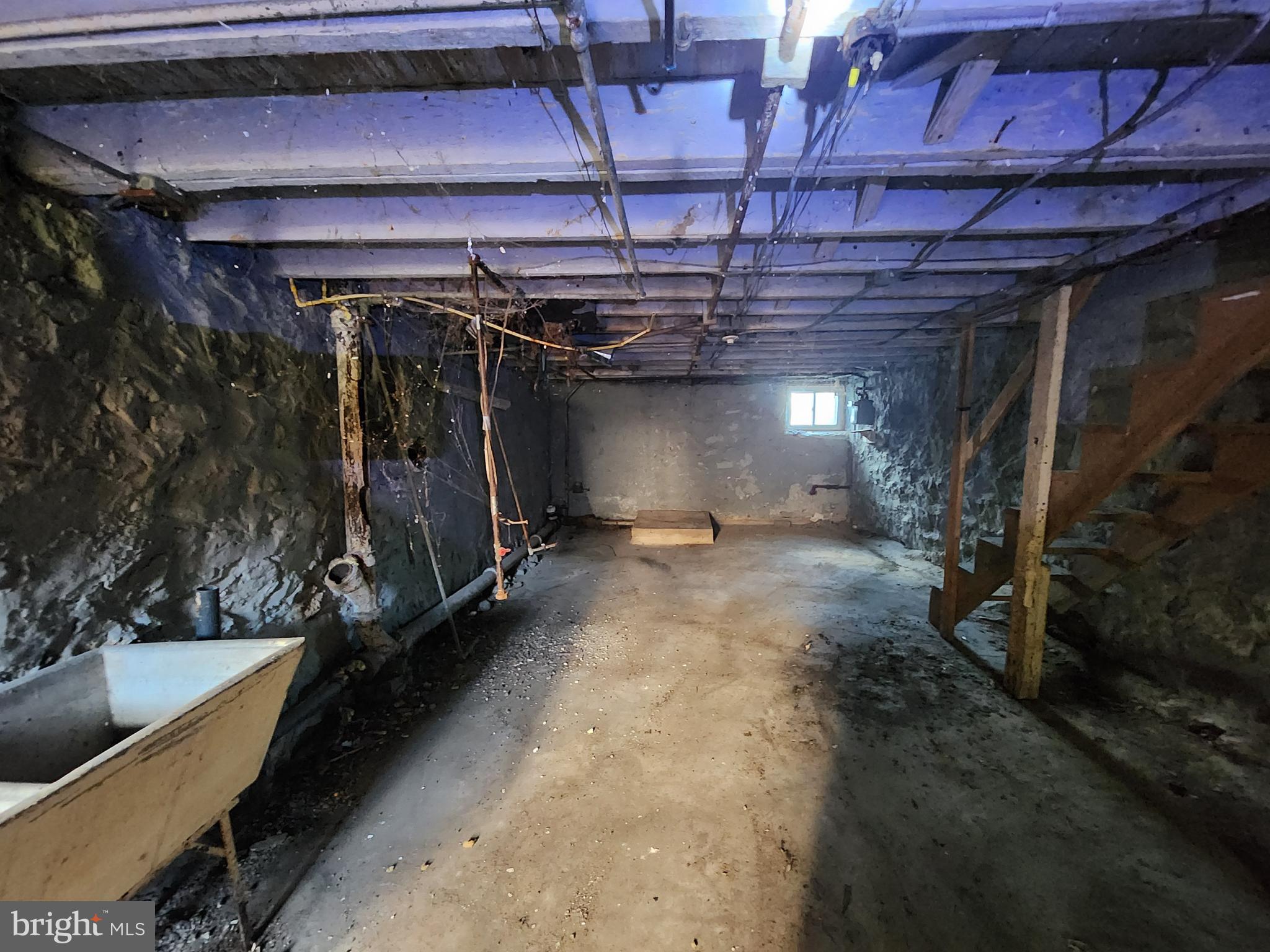 FRANKLINTOWN ROAD - Residential