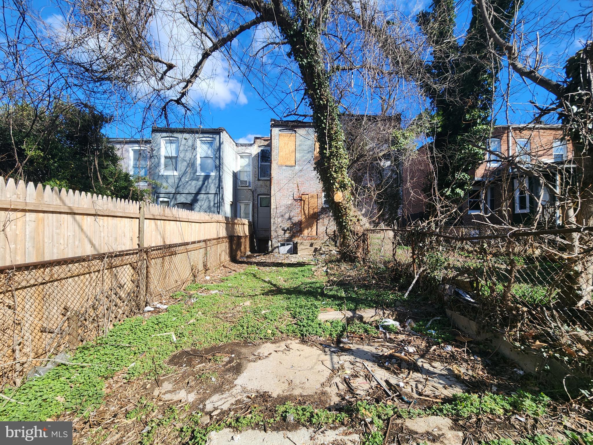 FRANKLINTOWN ROAD - Residential