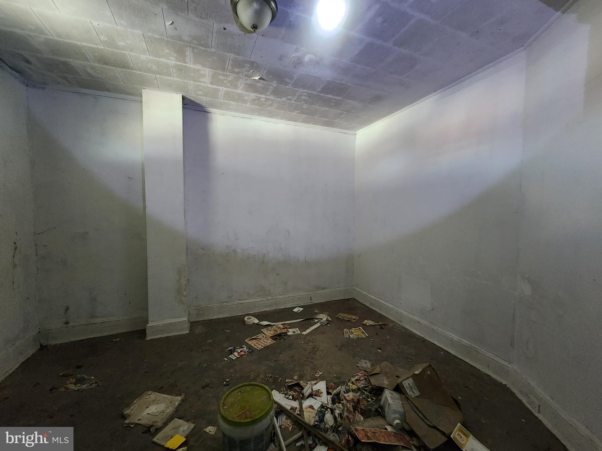 FRANKLINTOWN ROAD - Residential