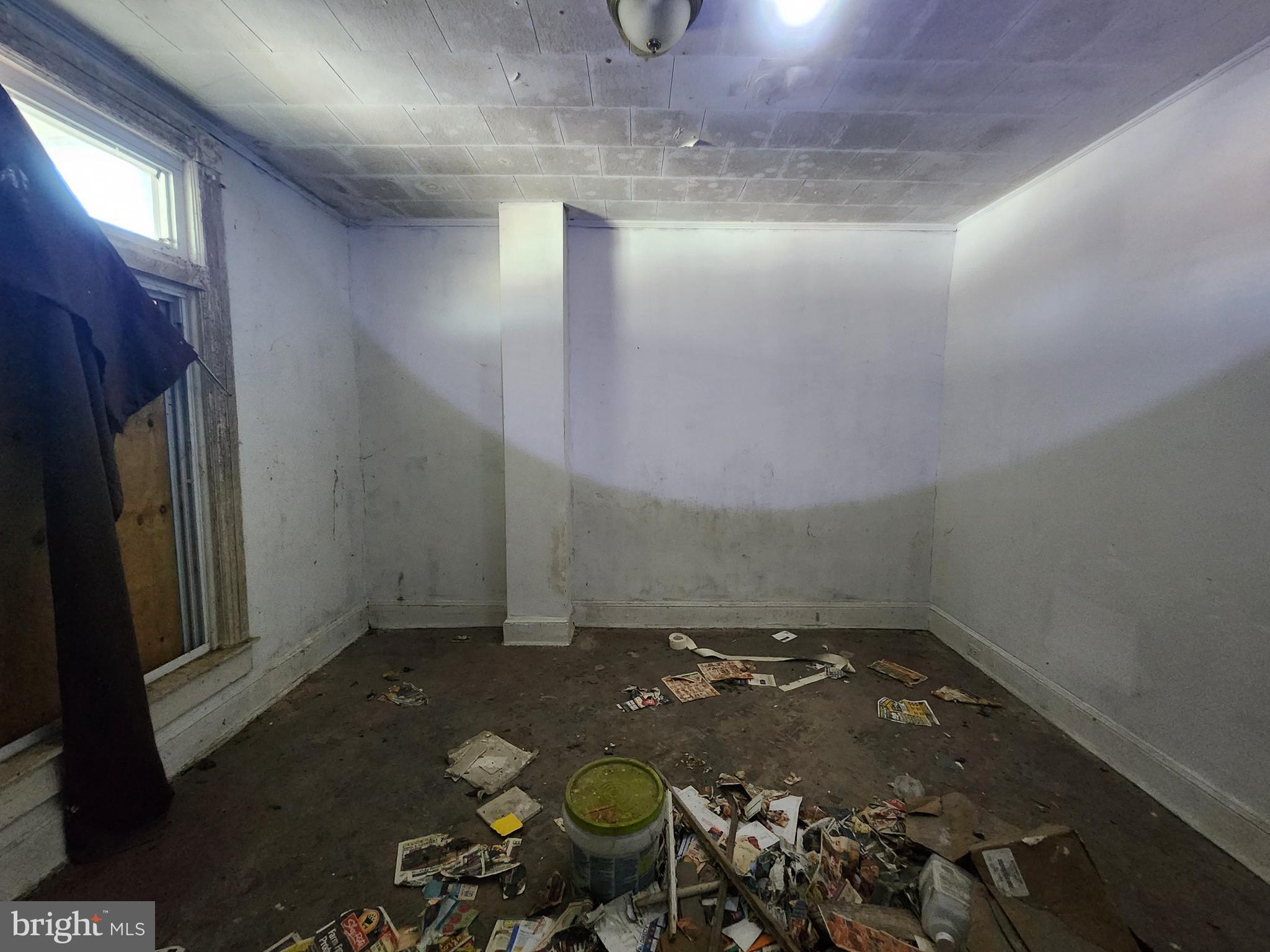 FRANKLINTOWN ROAD - Residential