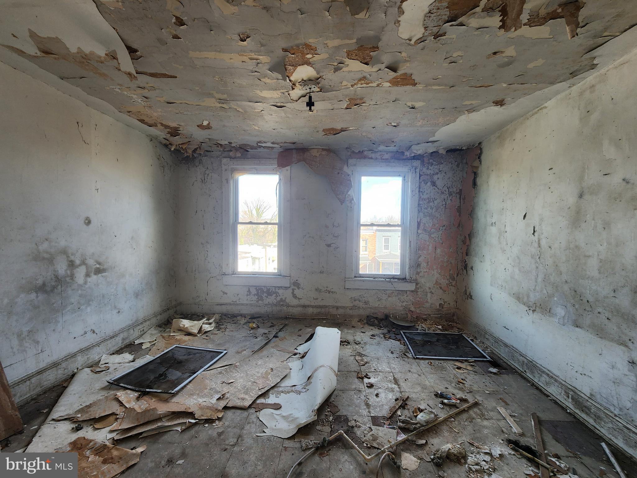 FRANKLINTOWN ROAD - Residential