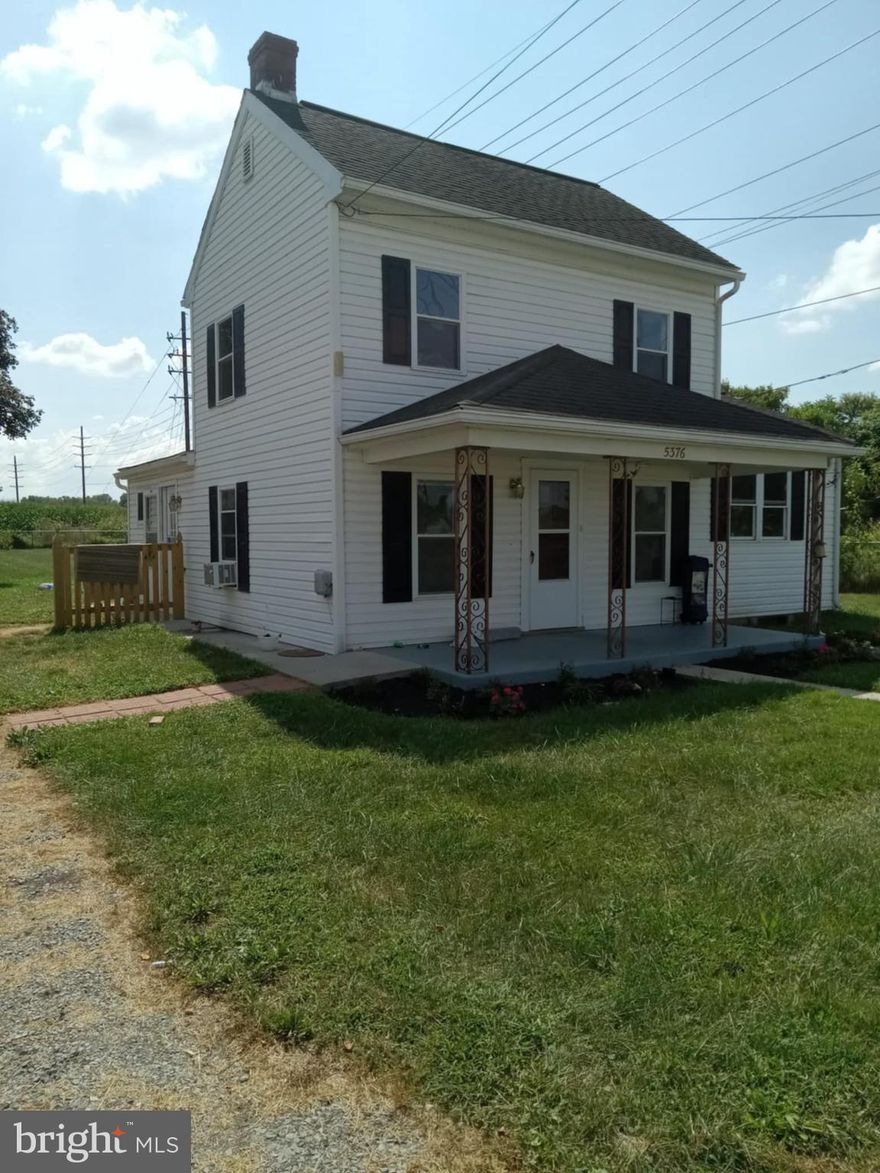 Beautiful 2 bed 1 bath corner lot, Big fenced in yard with a wonderful view. Great location and close to I81 and shopping. Lovely farmhouse with detached garage.