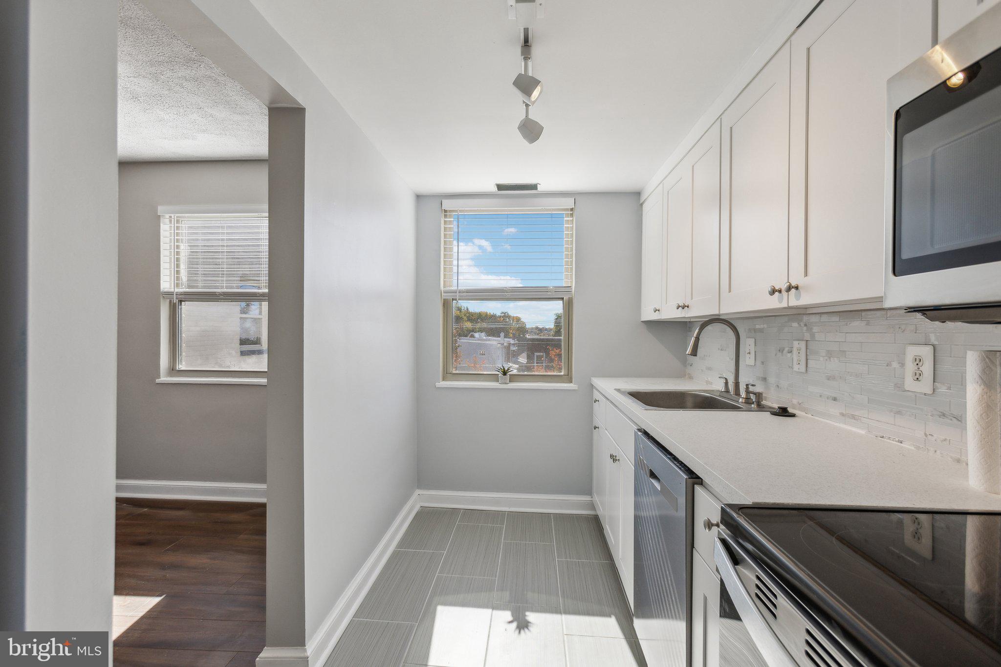 1112 SAVANNAH STREET SE 31
