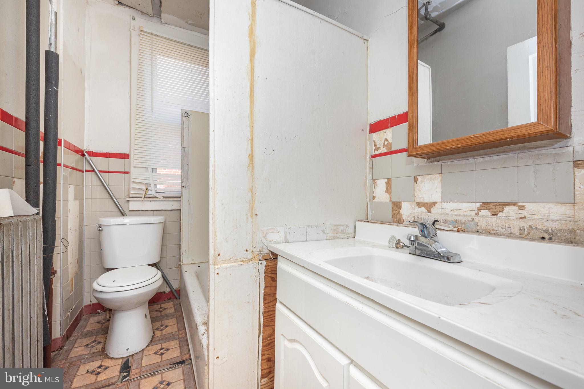 ROGNEL HEIGHTS - Residential