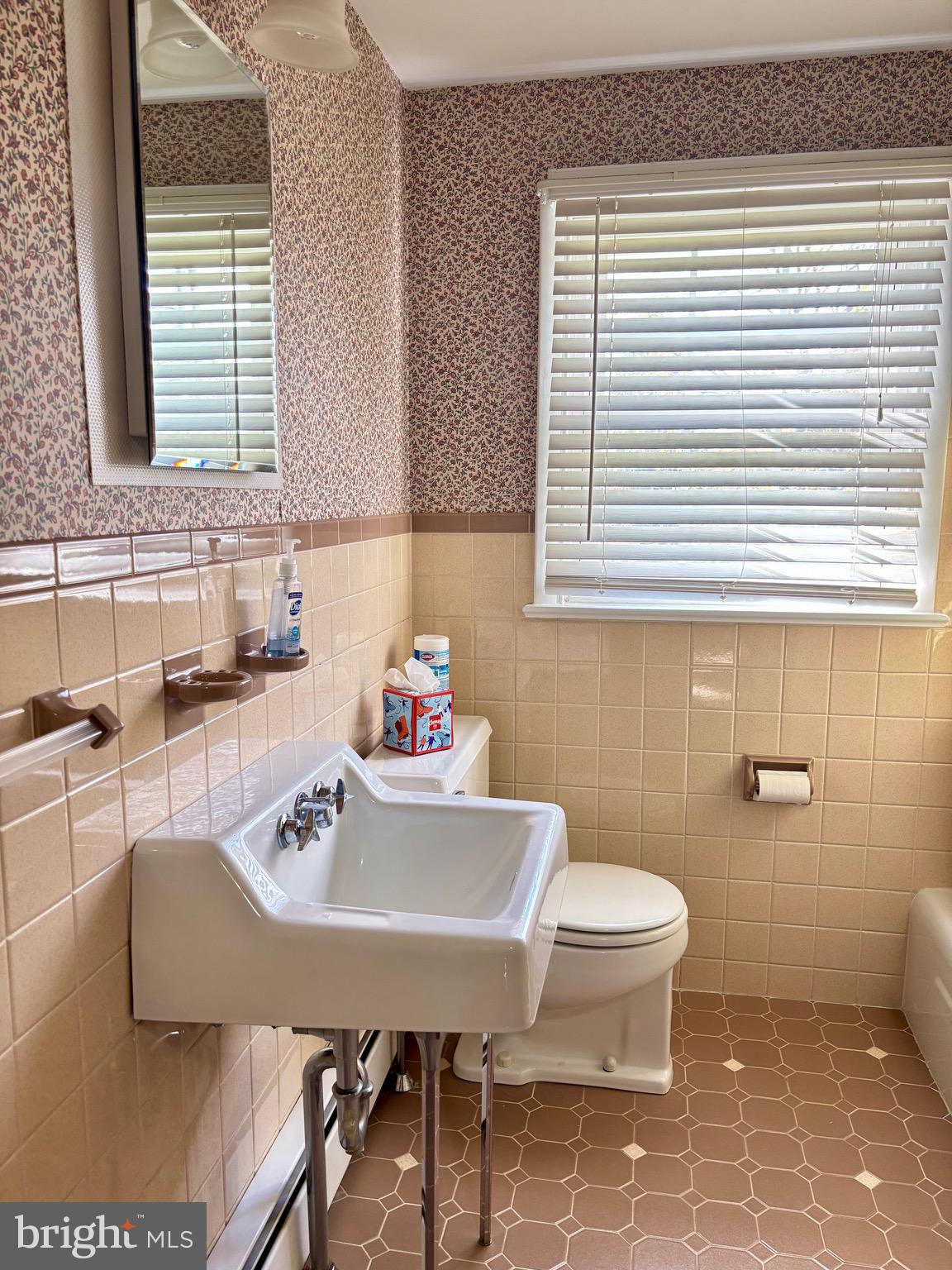 ARLINGHAM - Residential Lease