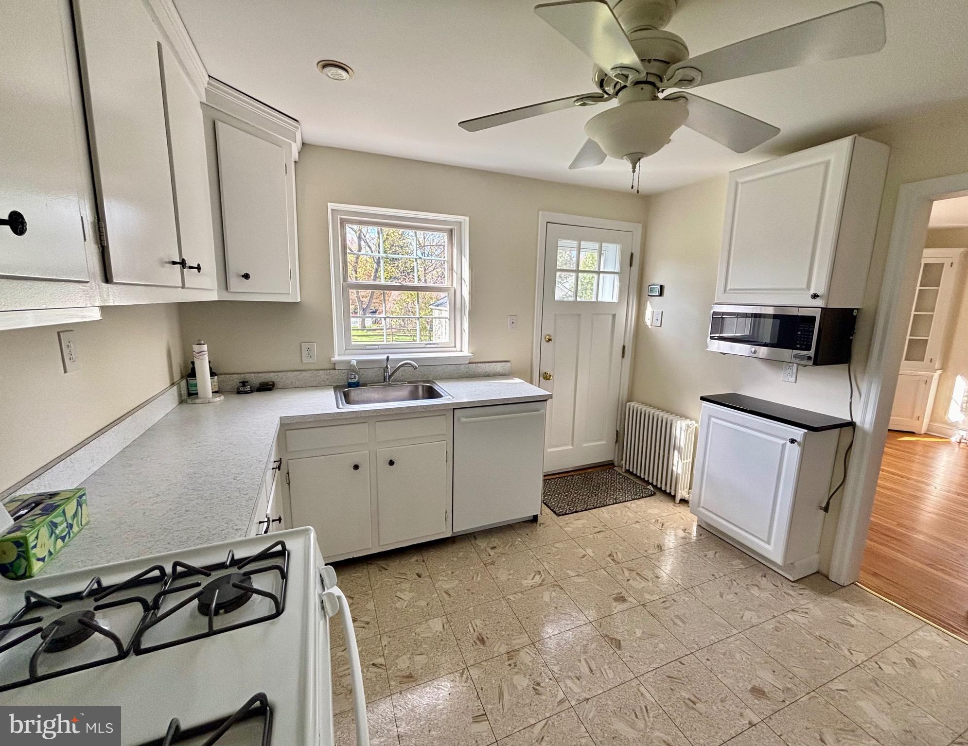 ARLINGHAM - Residential Lease