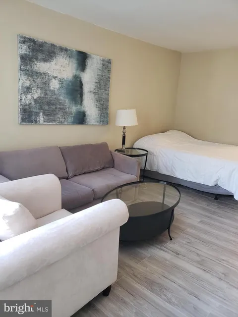 1121 Arlington Boulevard Unit 624, Arlington, VA MLS: VAAR2054544