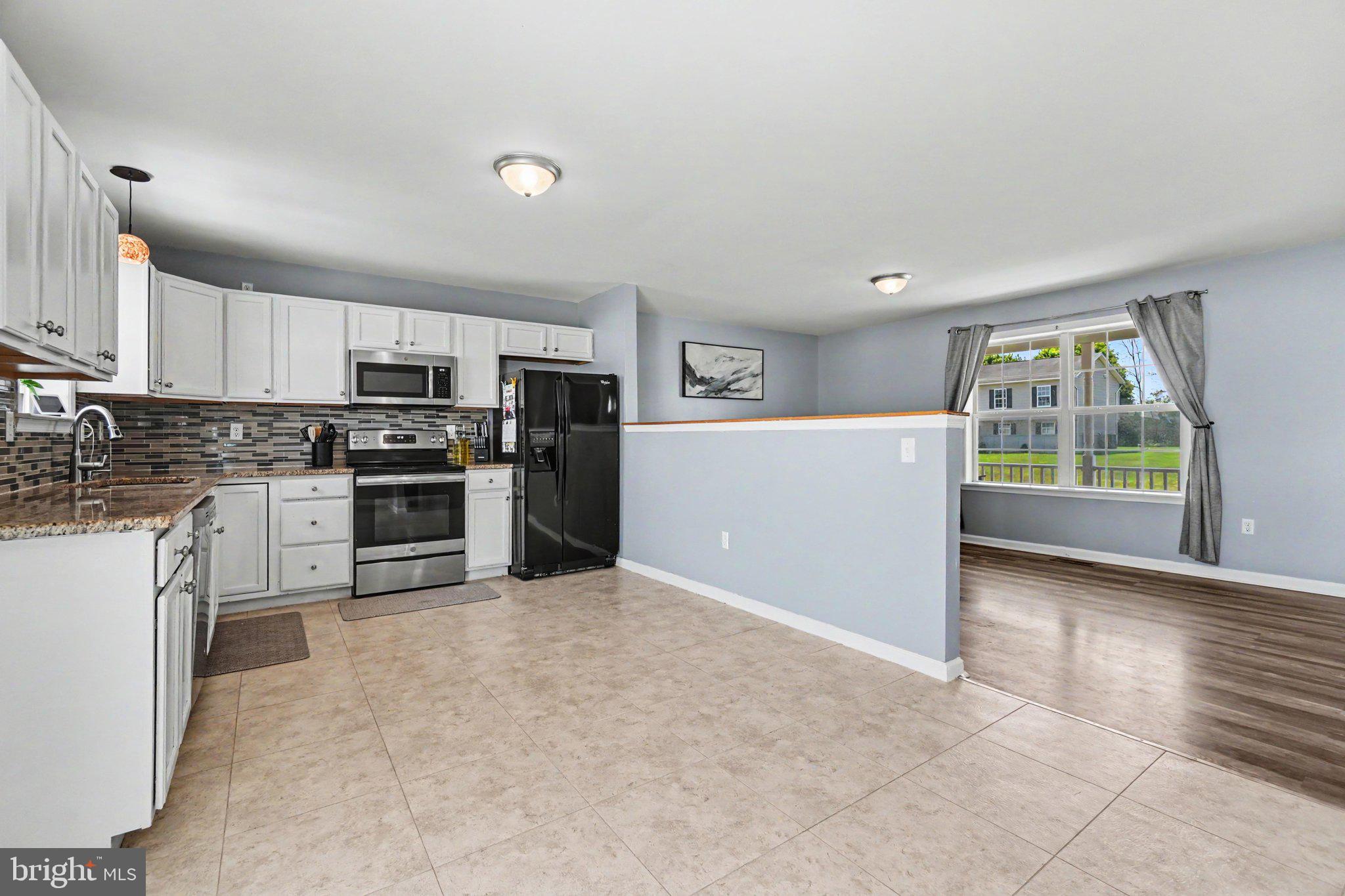 NORTH MIDDLE SPRING ESTATES - Residential
