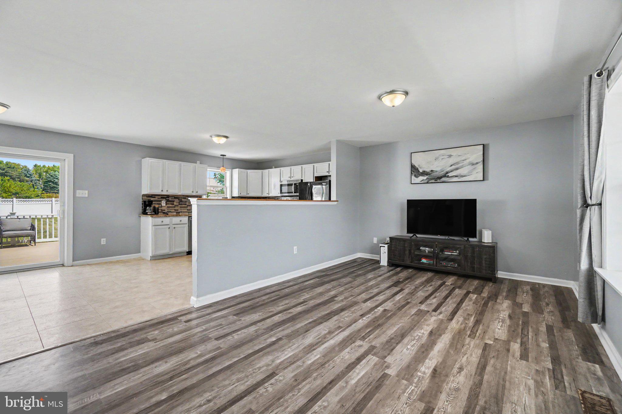 NORTH MIDDLE SPRING ESTATES - Residential