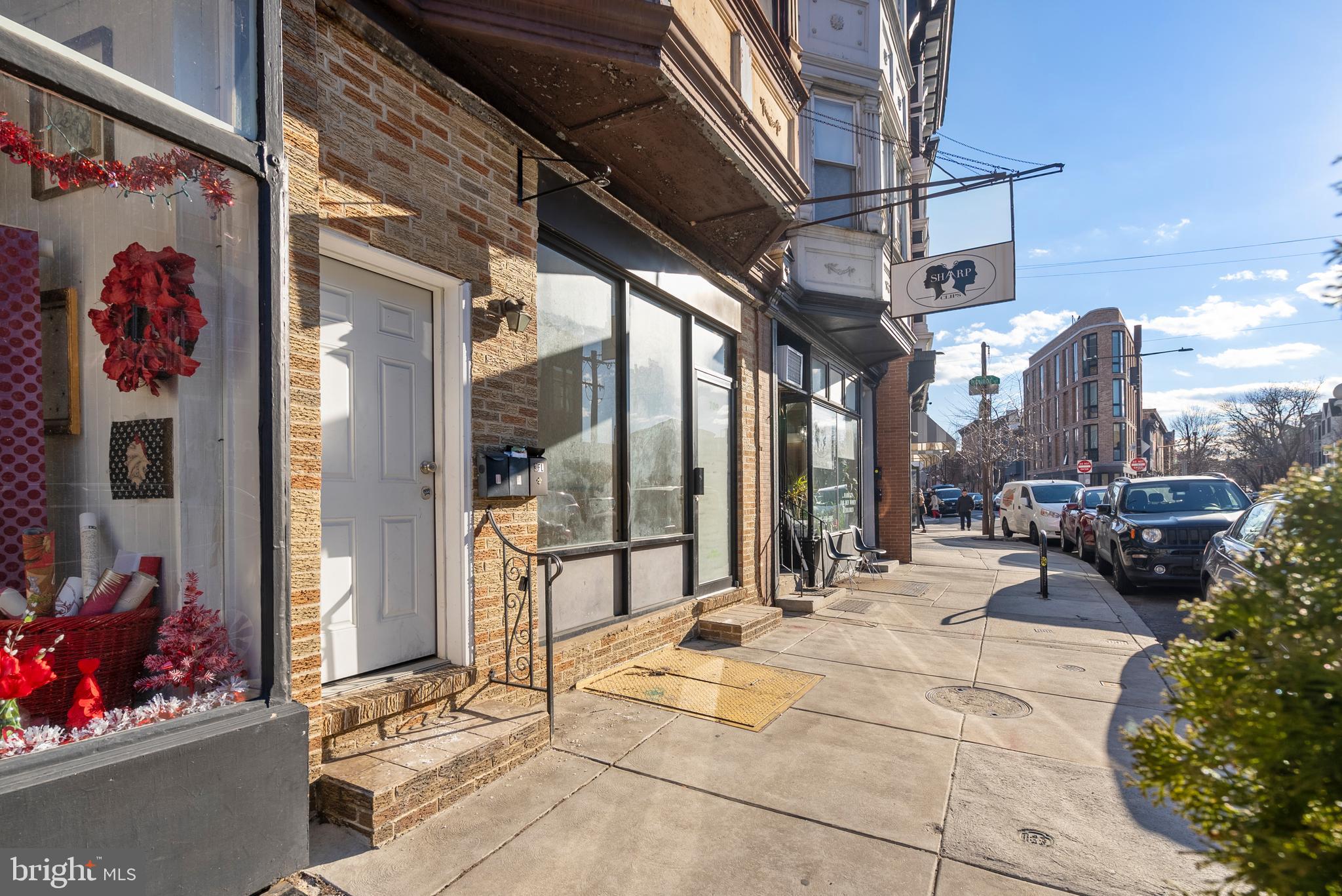 QUEEN VILLAGE - Residential Income