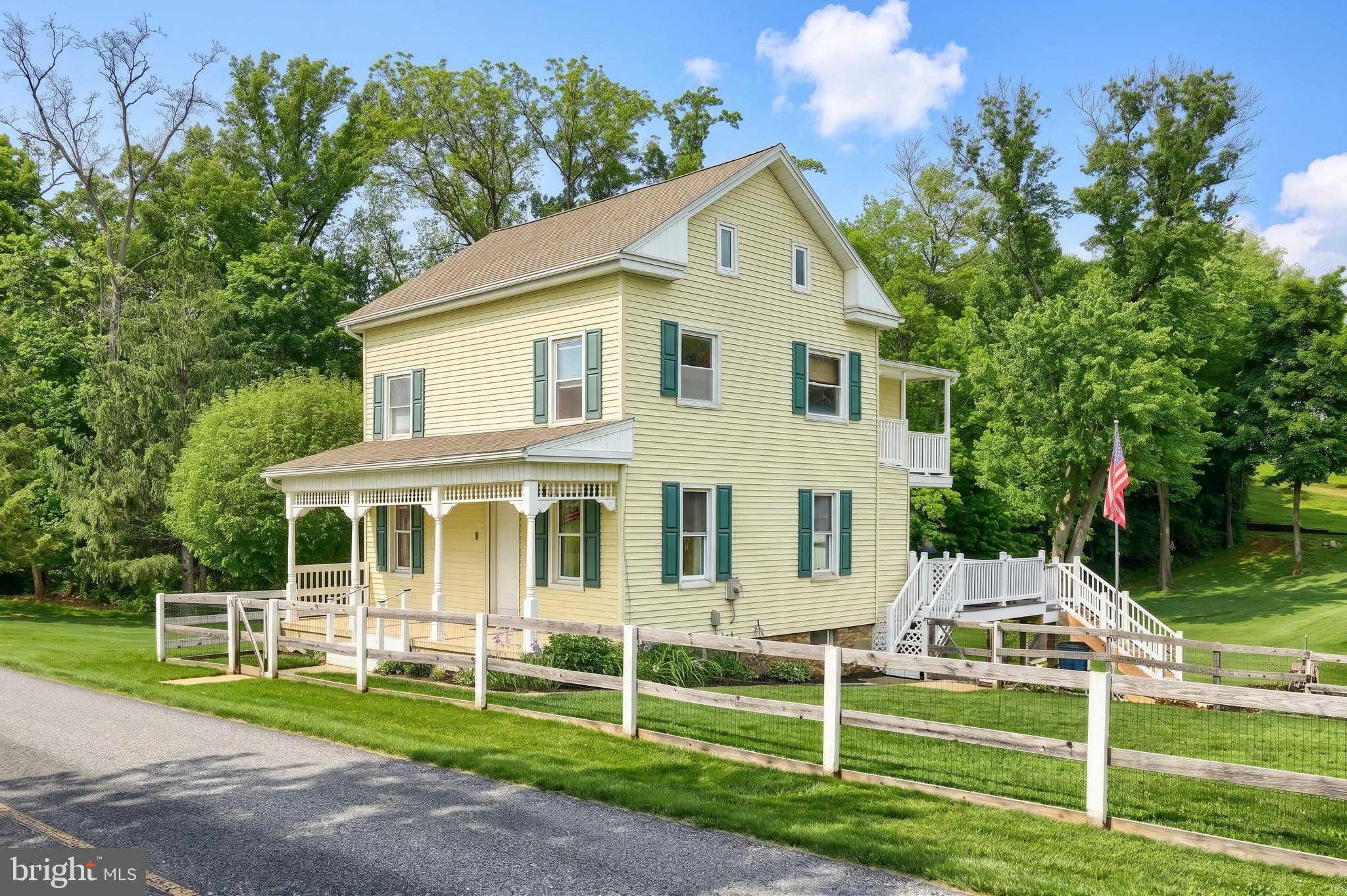 1425 SUNNYSIDE ROAD