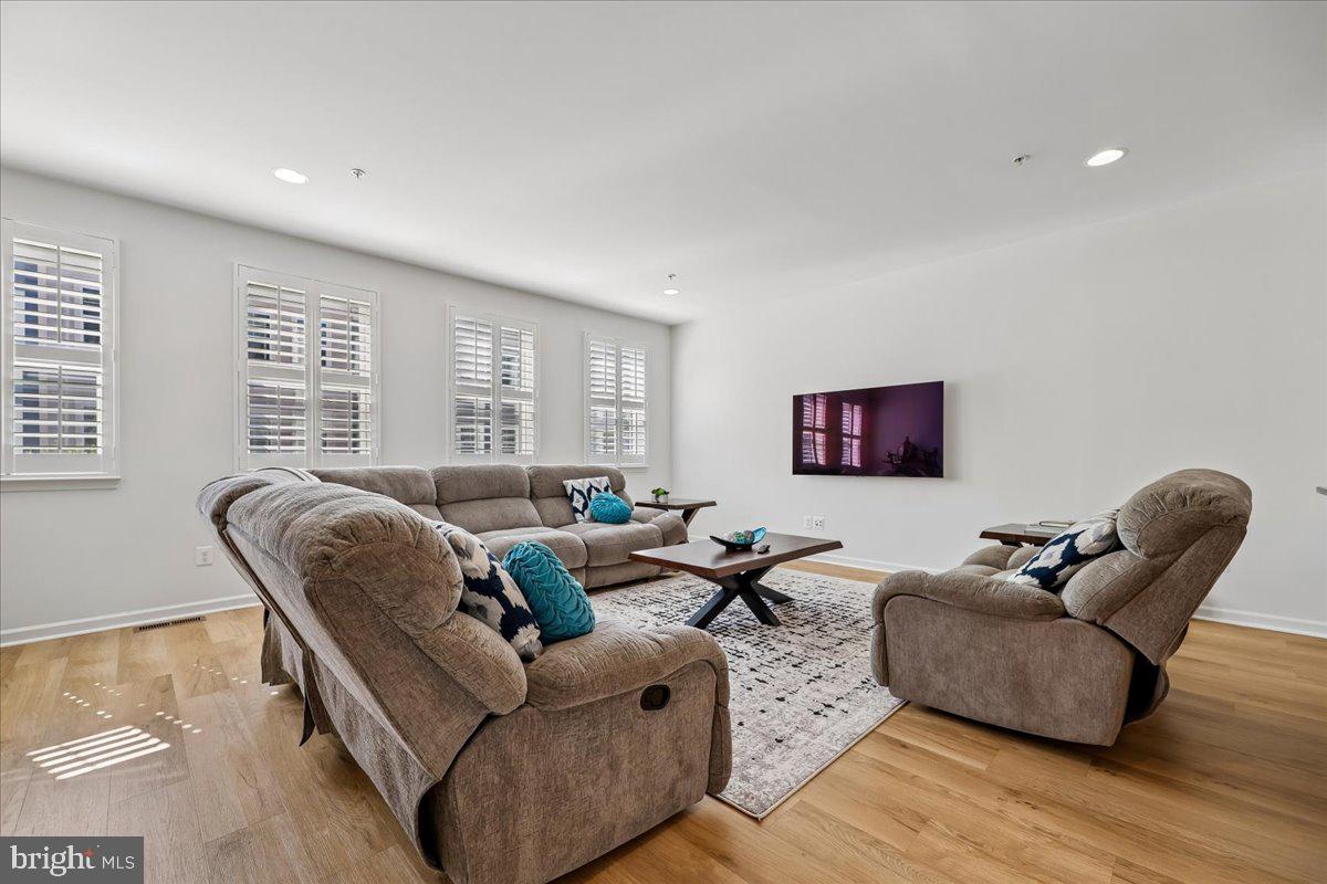 14311 SUMMIT VIEW LANE