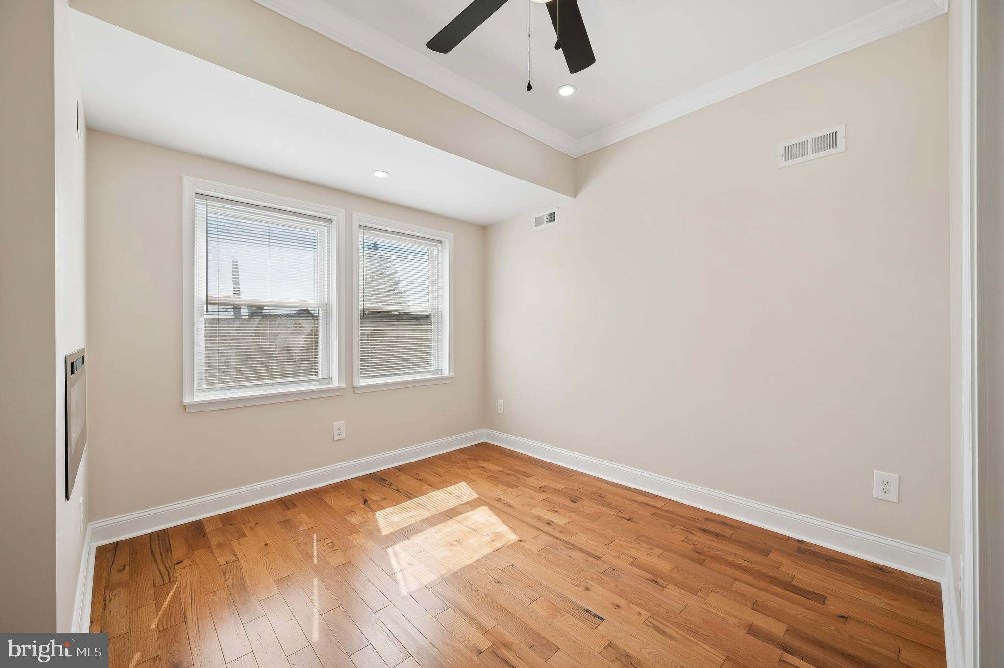 PHILADELPHIA - Residential