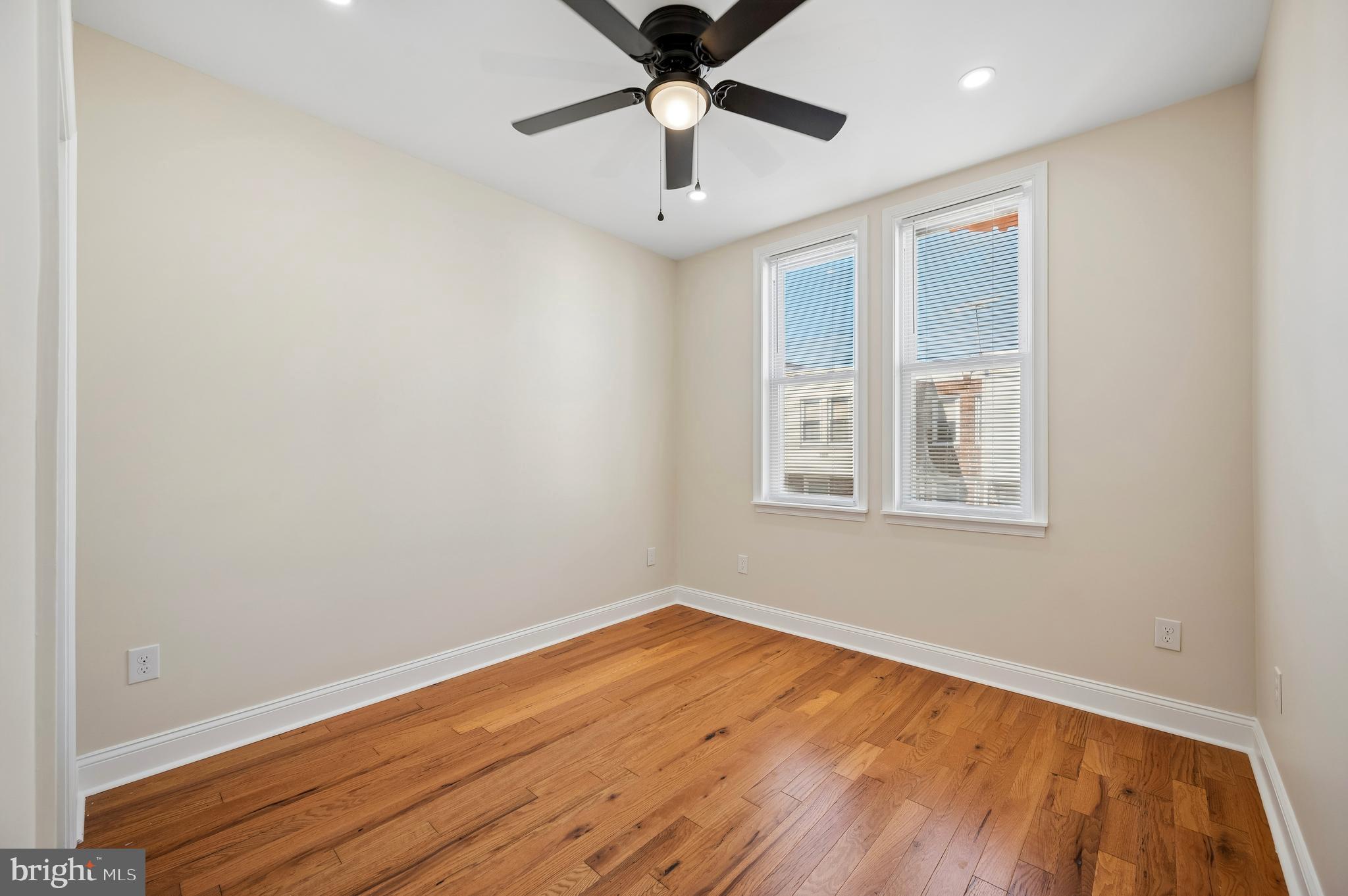 PHILADELPHIA - Residential